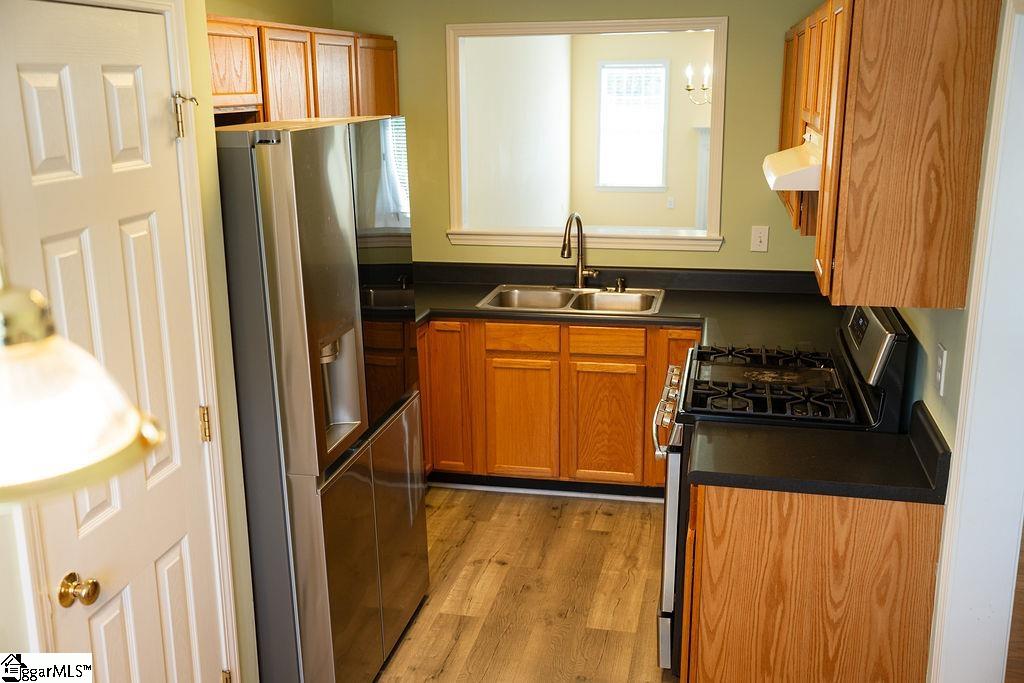 11 Hillside Glen Drive, Greer SC 29650