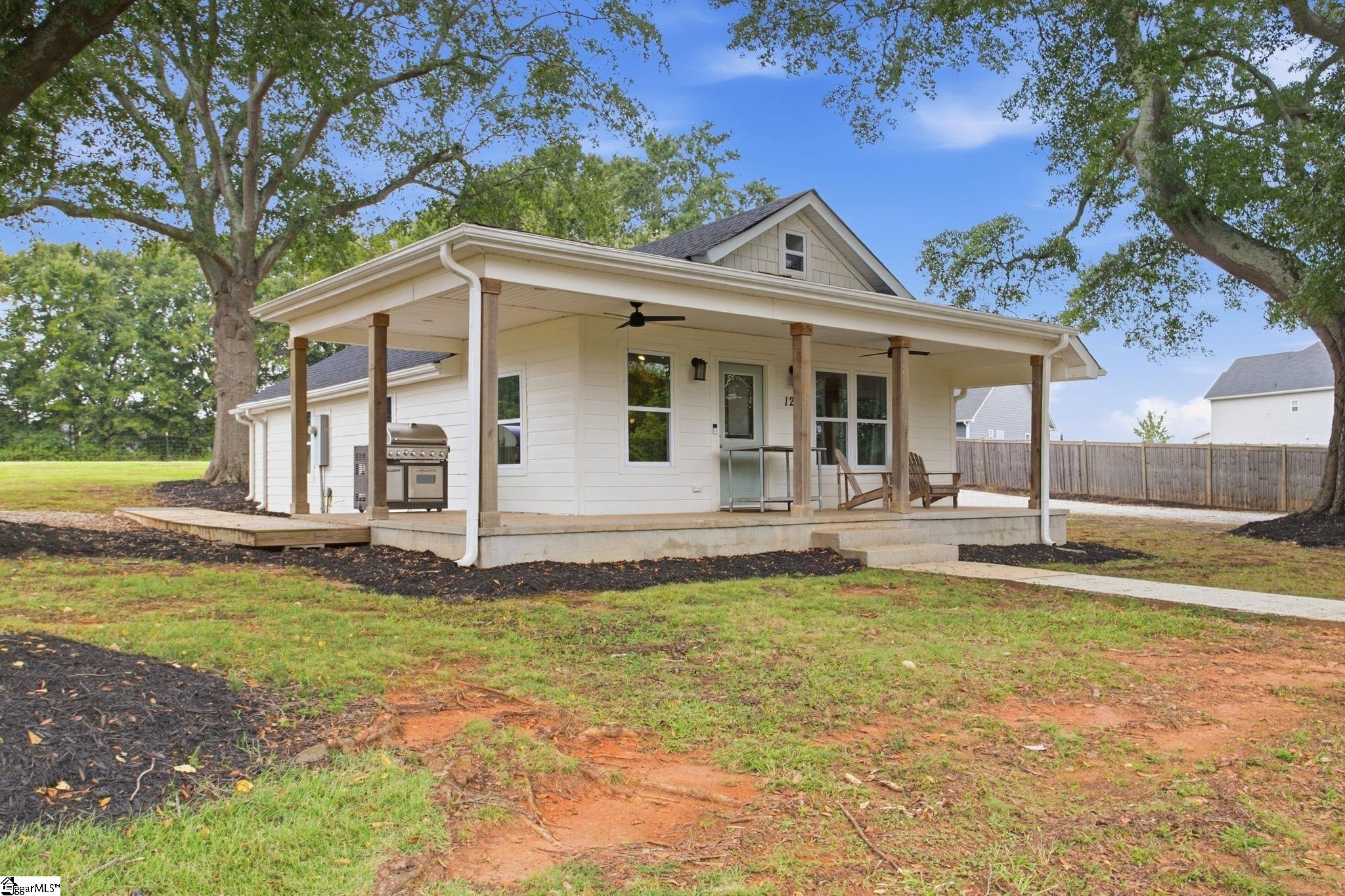 125 Parker Slatton Road, Simpsonville SC 29681