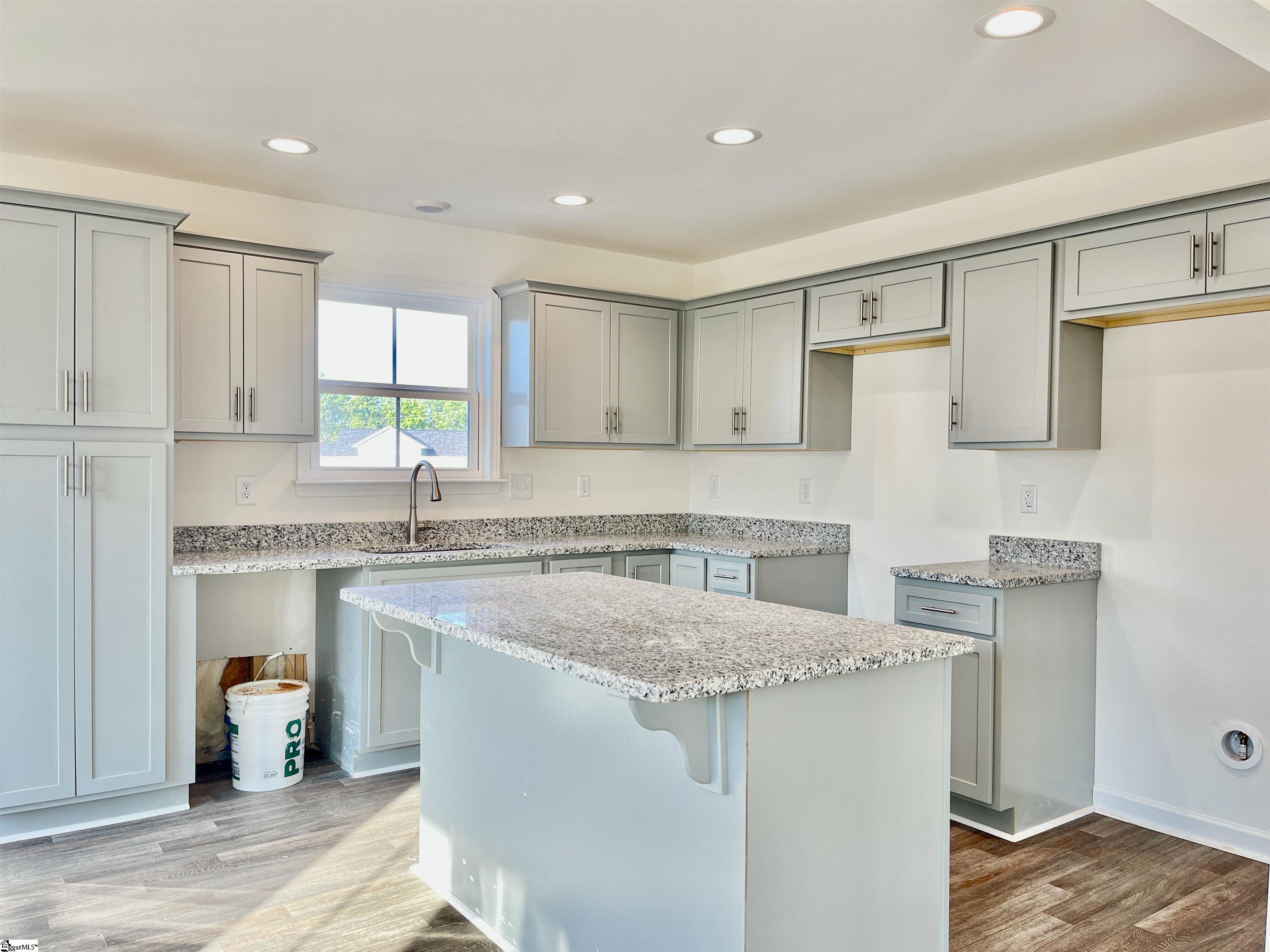 205 Kahlen Court, Piedmont SC 29673