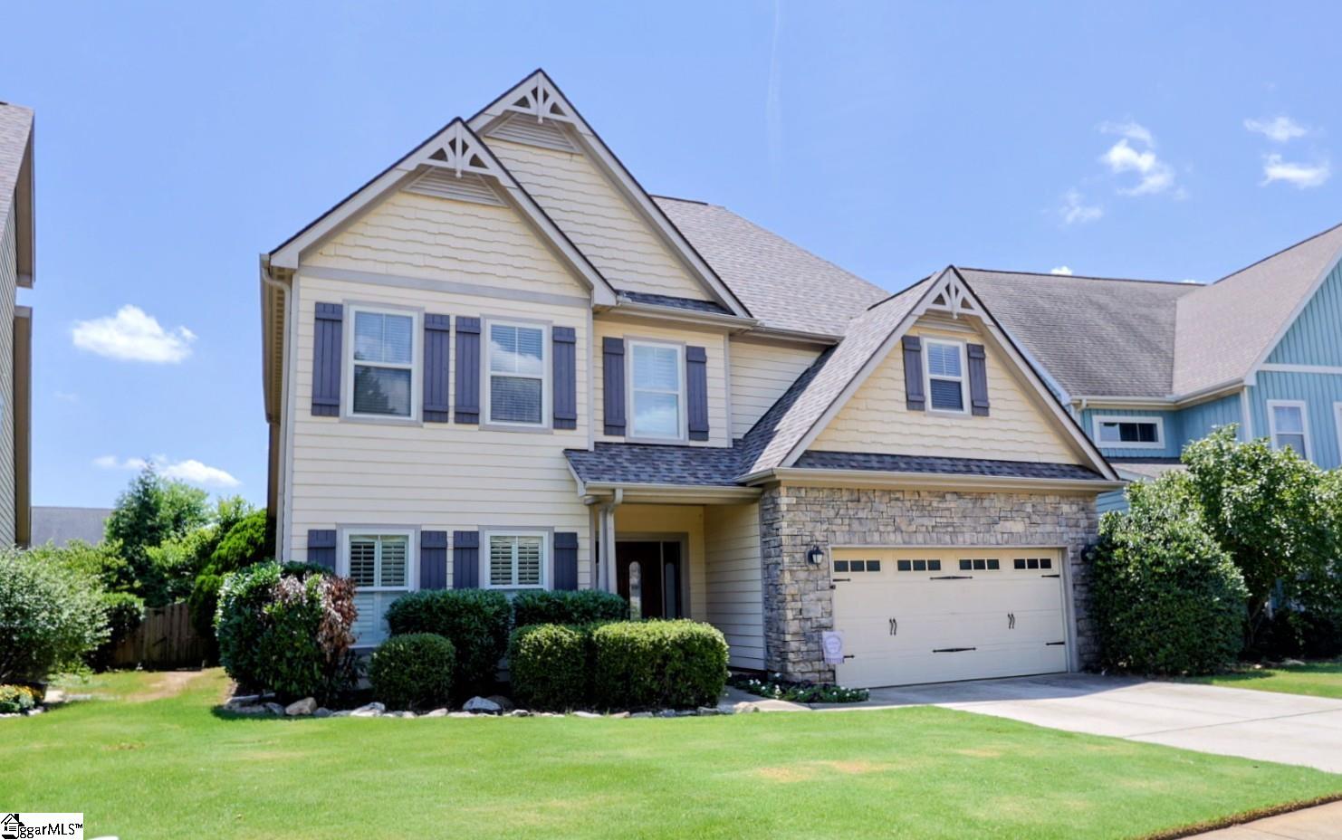 Photo 2 of Single family home for sale at 3 Parkhaven Way, Greenville, SC 29607 | MLS# 1604104 | Listing updated on 2026-09-18
