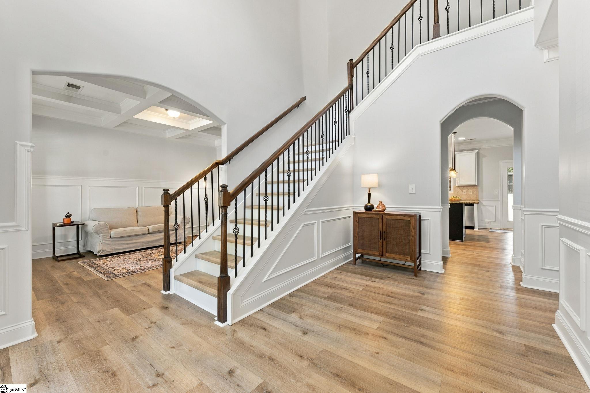 Photo 2 of Single family home for sale at 28 Ashby Grv Dr, Simpsonville, SC 29681 | MLS# 1604115 | Listing updated on 2026-10-08