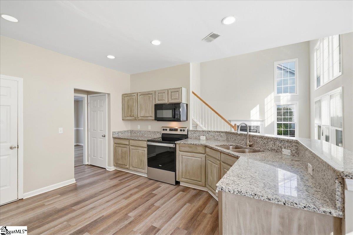 311 S Orchard Farms Avenue, Simpsonville SC 29681
