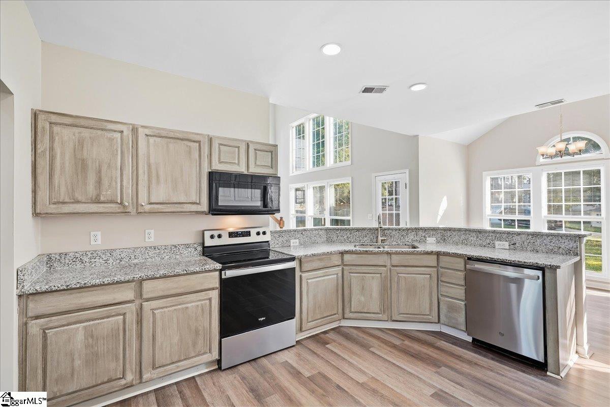 311 S Orchard Farms Avenue, Simpsonville SC 29681