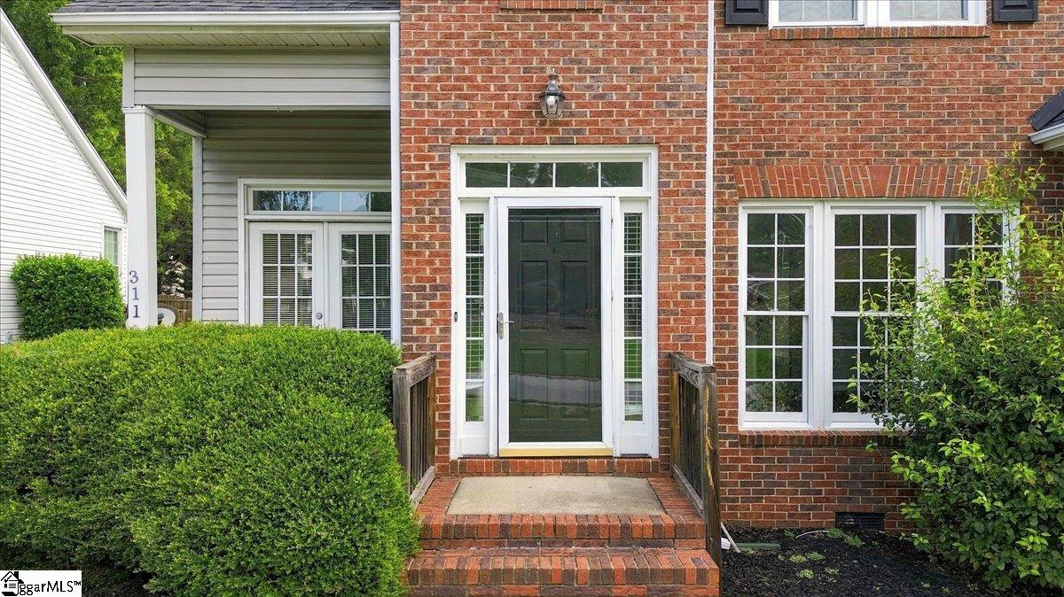 311 S Orchard Farms Avenue, Simpsonville SC 29681
