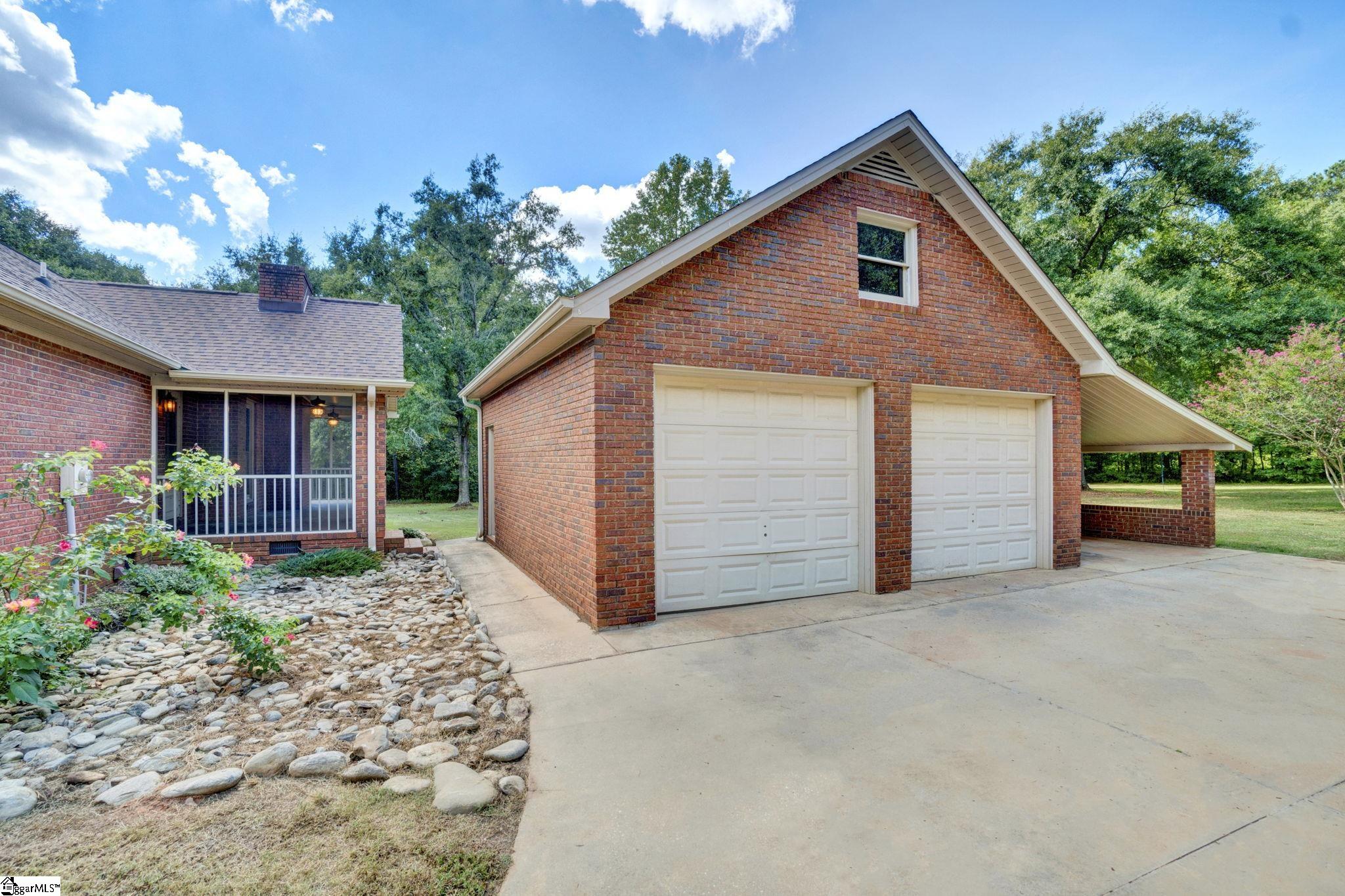 601 Smithville Road, Mountville SC 29370