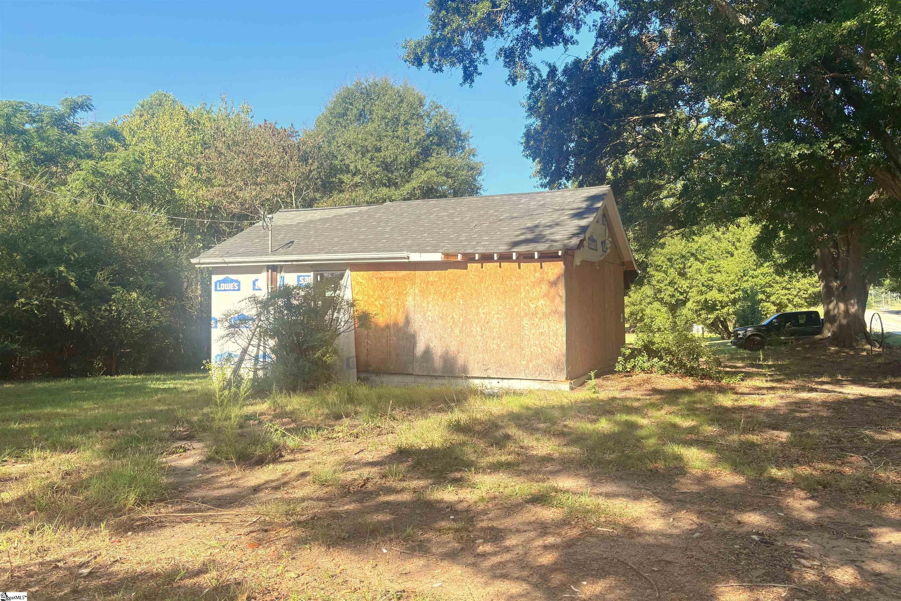 Photo 4 of Single family home for sale at 7815 W 76 Highway, Laurens, SC 29360 | MLS# 1604120 | Listing updated on 2026-09-18