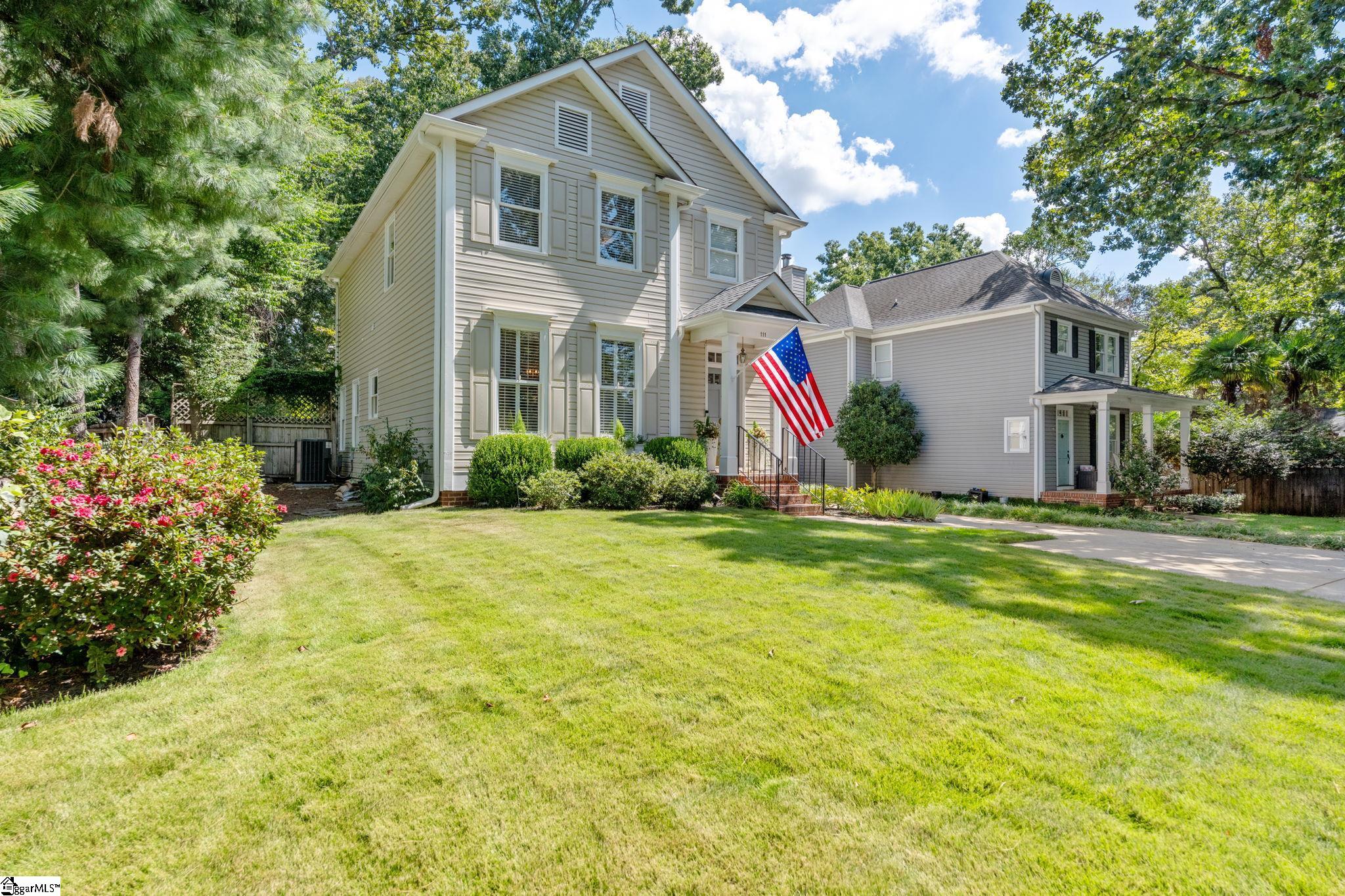 Photo 2 of Single family home for sale at 111 Fuller St, Greenville, SC 29605 | MLS# 1604140 | Listing updated on 2026-09-18