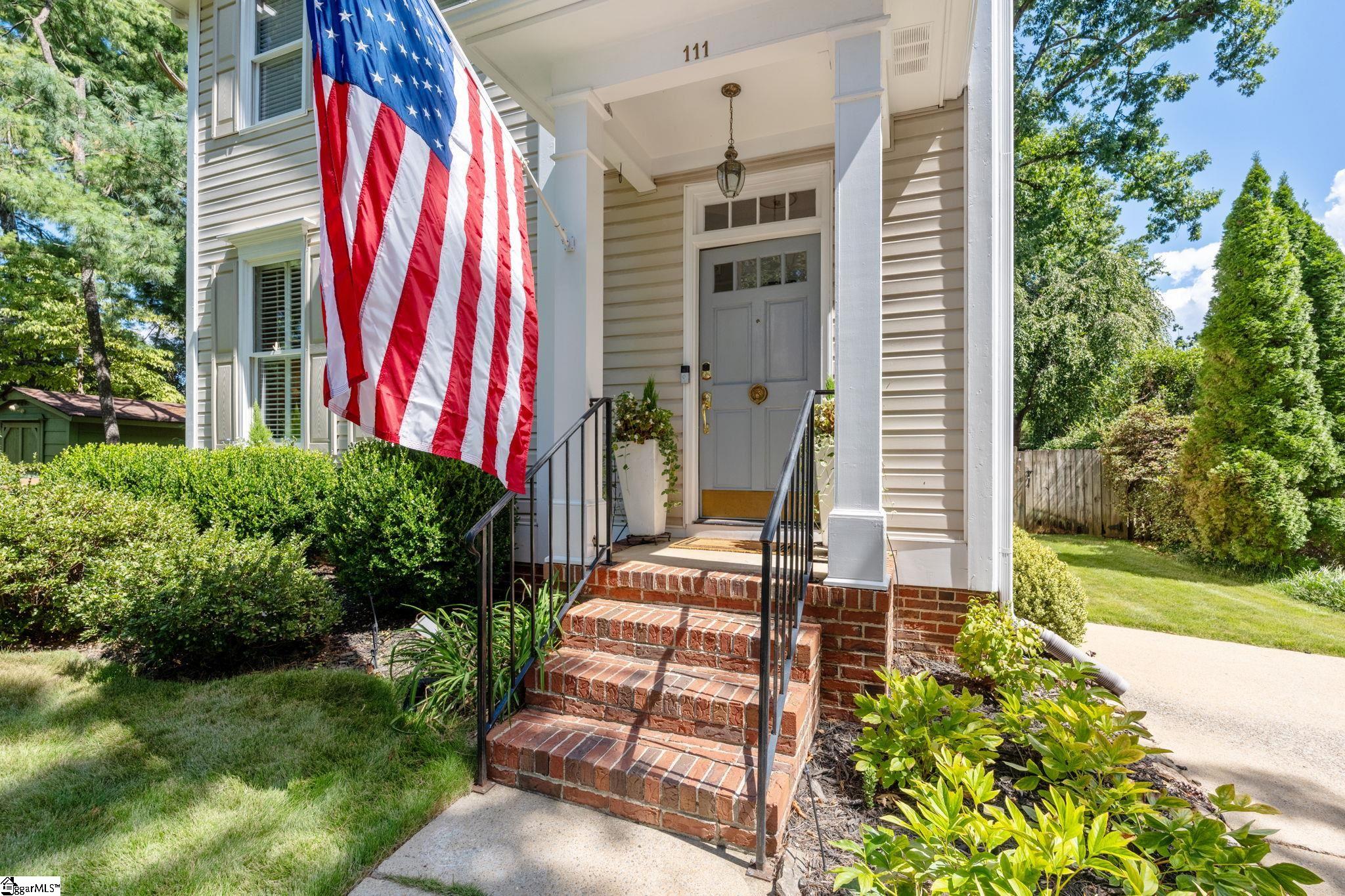 Photo 3 of Single family home for sale at 111 Fuller St, Greenville, SC 29605 | MLS# 1604140 | Listing updated on 2026-09-18