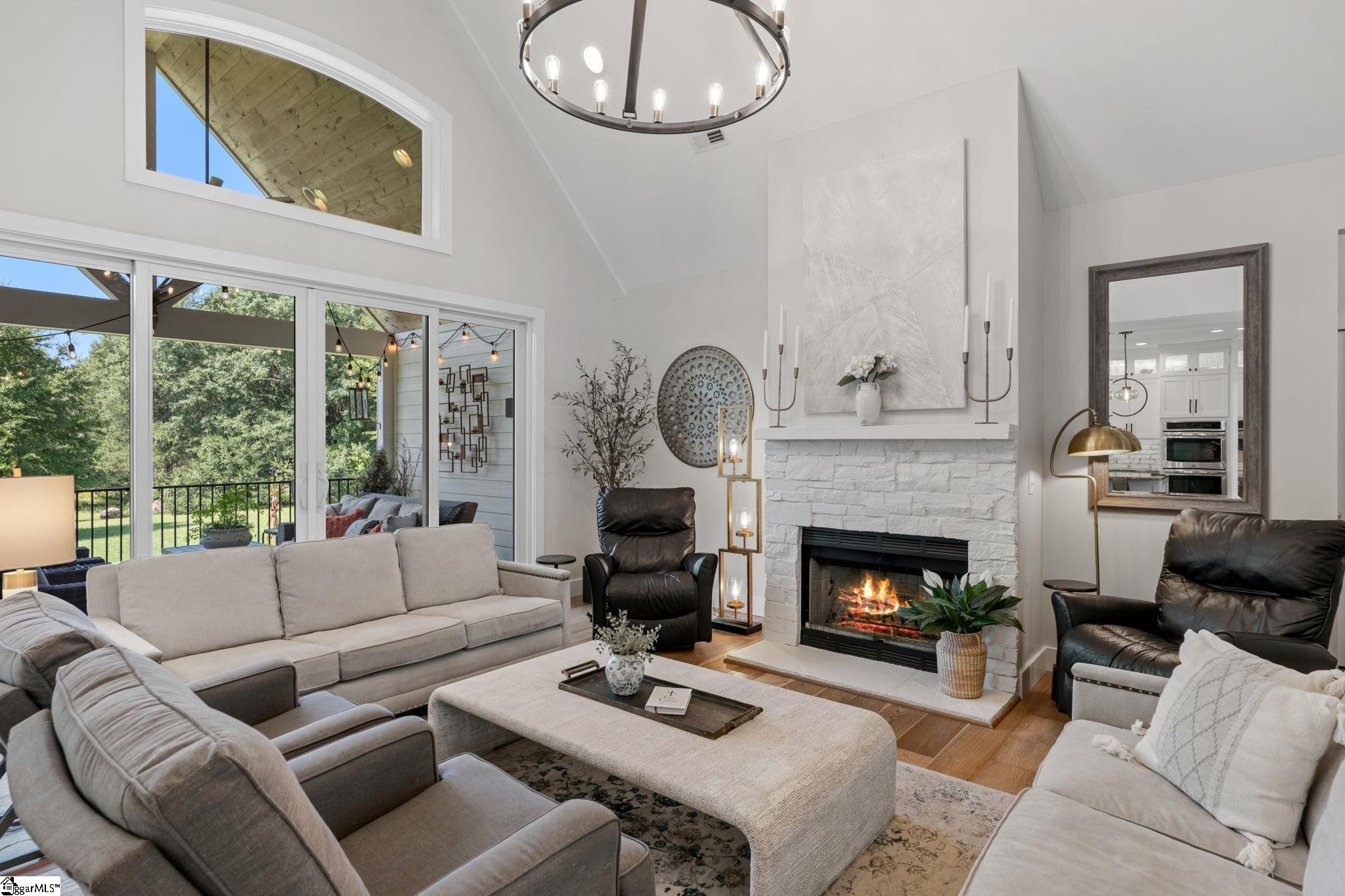 Photo 2 of Single family home for sale at 17 Joan Dr, Taylors, SC 29687 | MLS# 1604150 | Listing updated on 2026-09-18