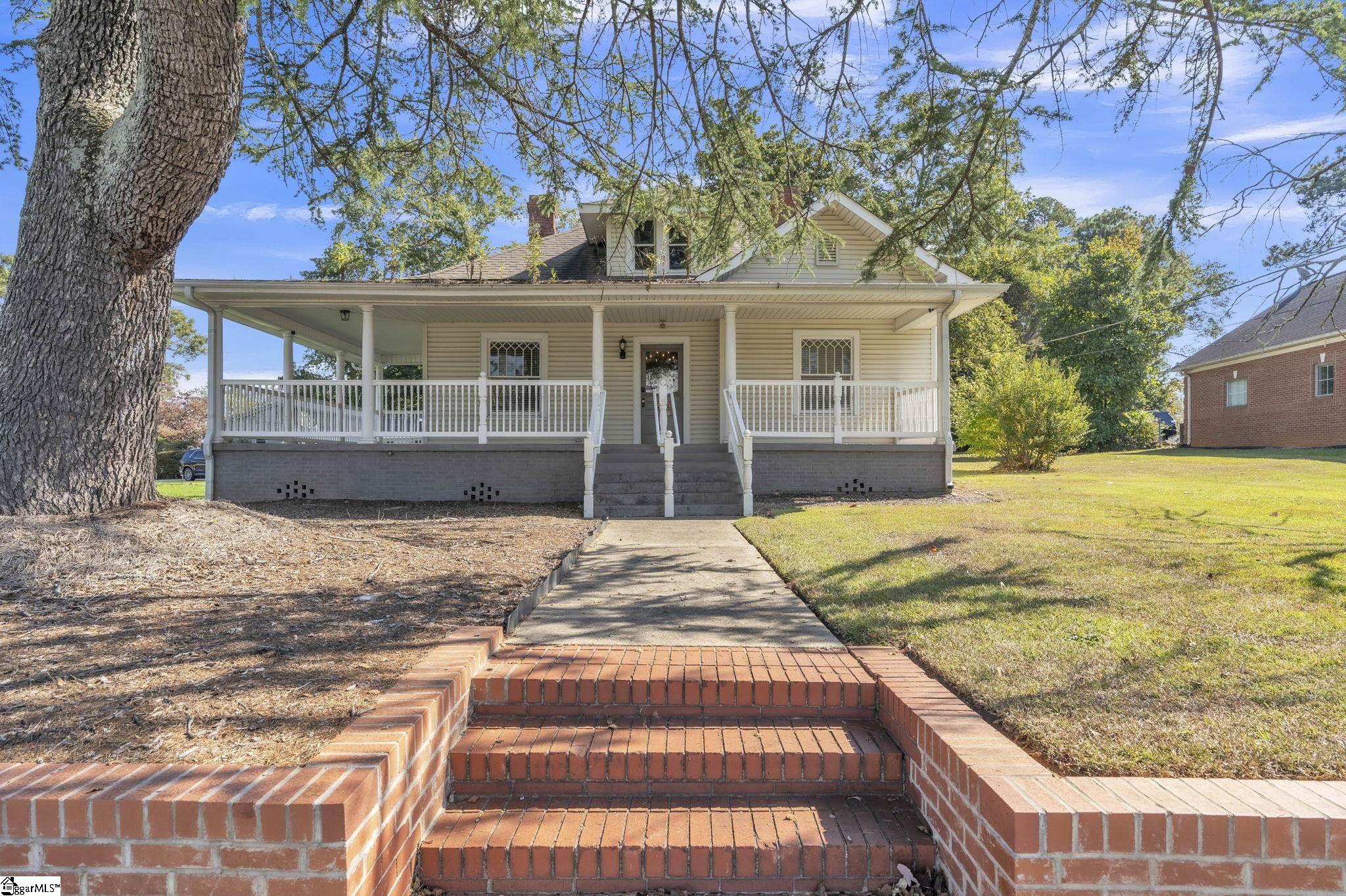 408 Main Street