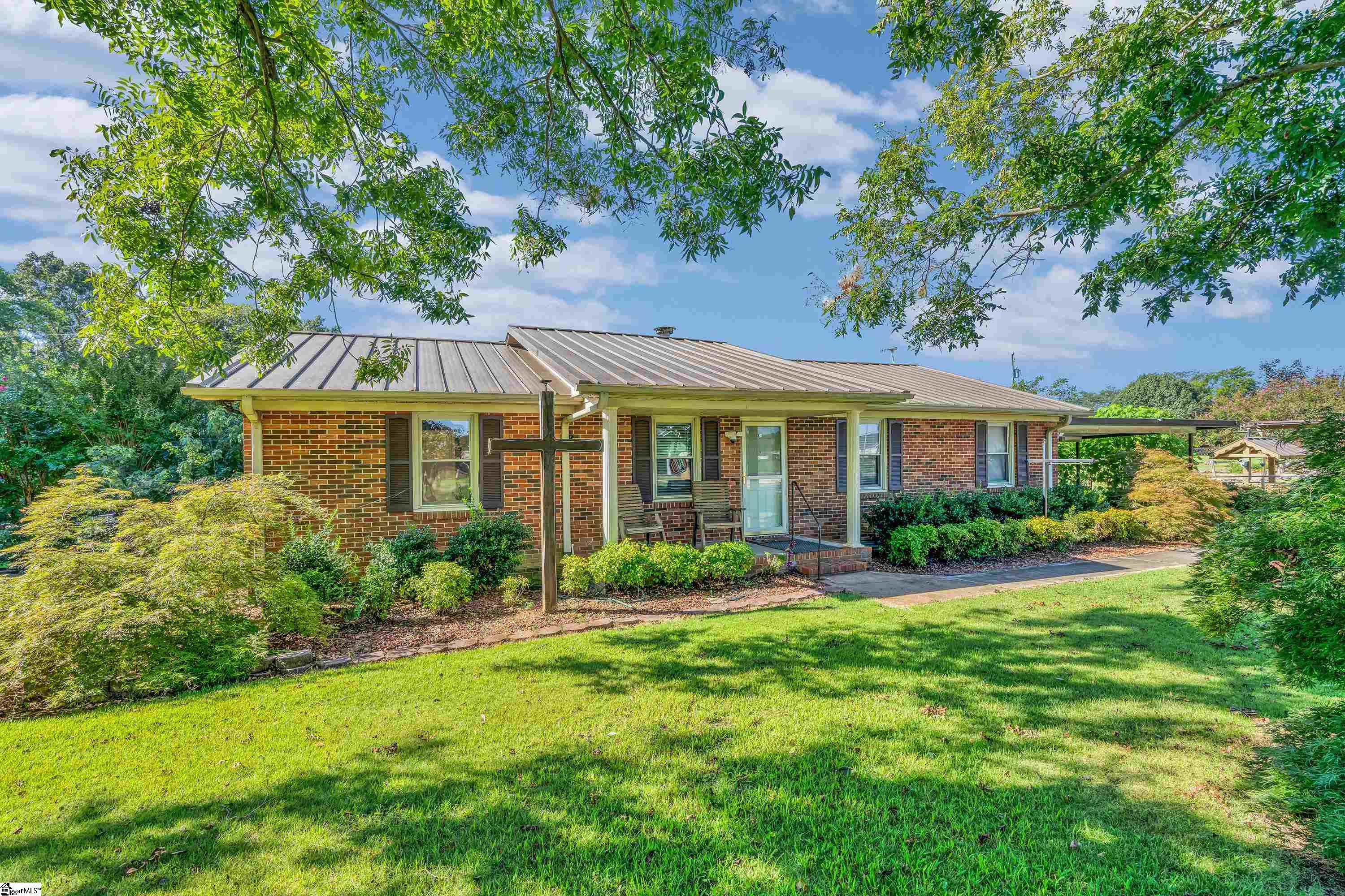 619 Foster Road, Williamston SC 29697
