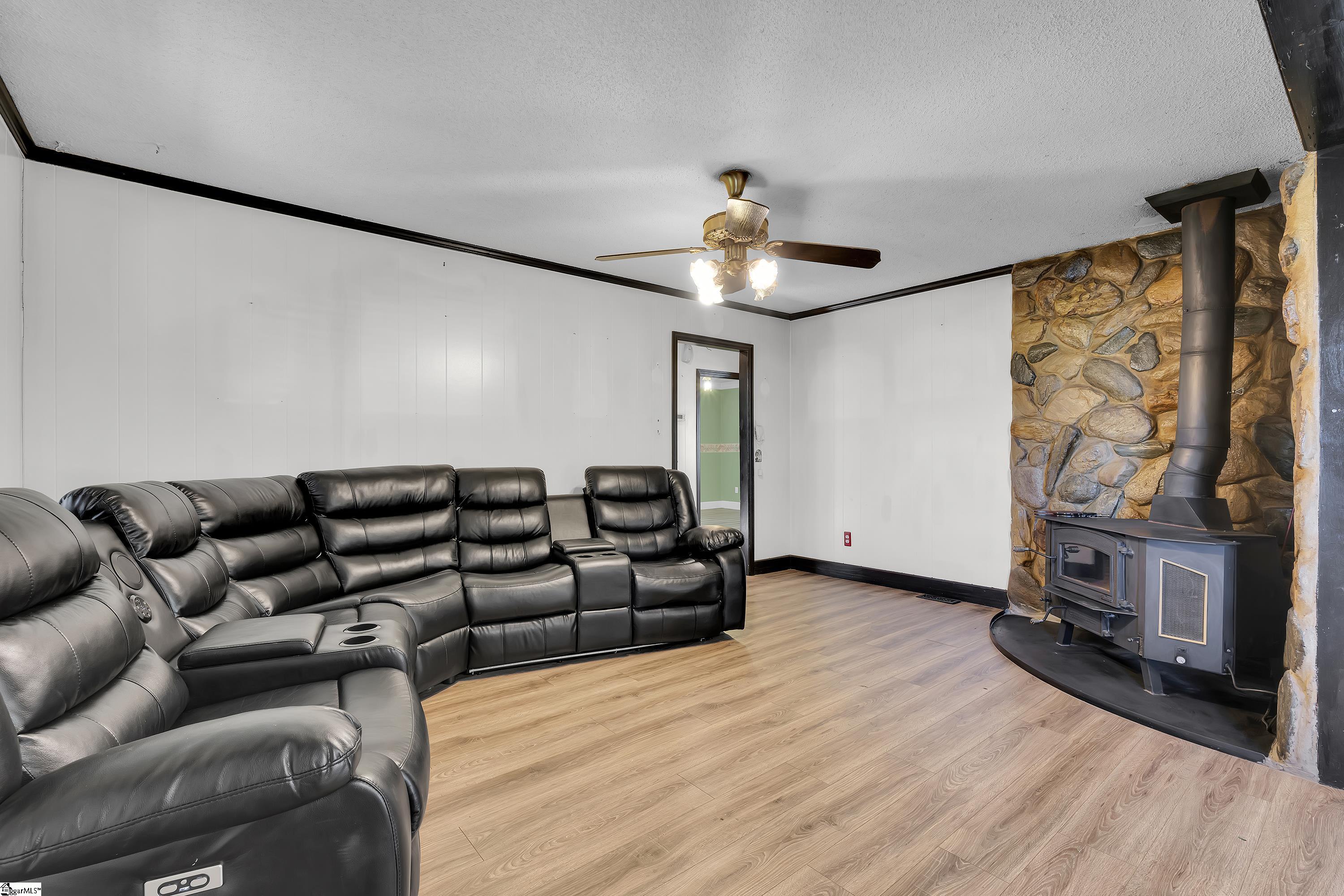 619 Foster Road, Williamston SC 29697