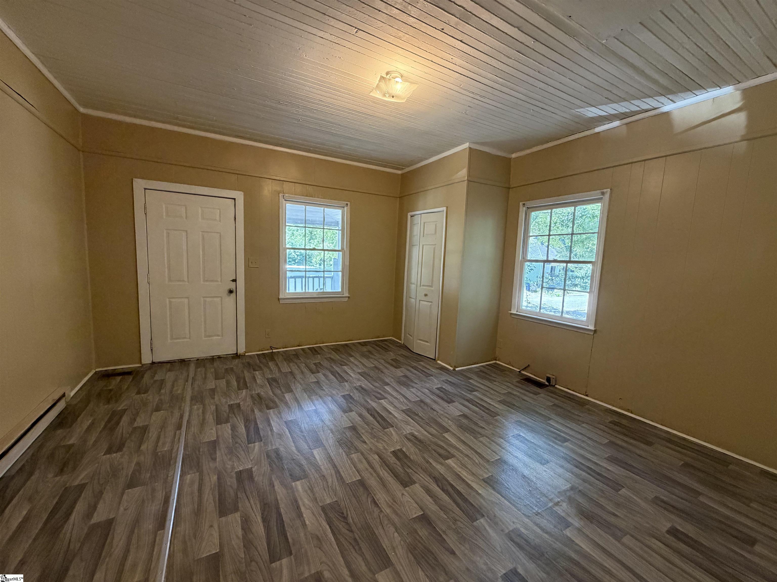 Photo 3 of Single family home for sale at 372 Oliver St, Spartanburg, SC 29303 | MLS# 1604178 | Listing updated on 2026-09-18