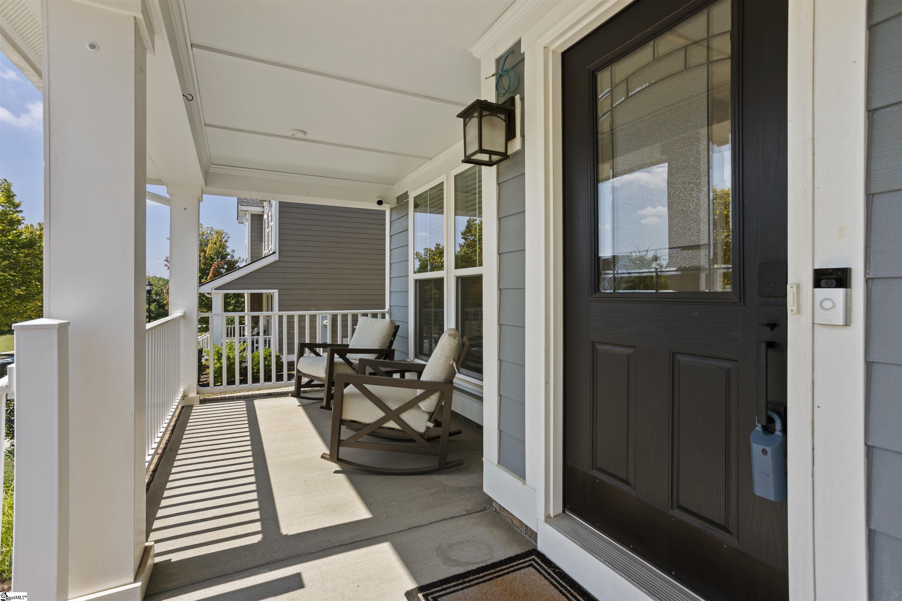 Photo 4 of Single family home for sale at 210 Alister Dr, Greenville, SC 29607 | MLS# 1604180 | Listing updated on 2026-09-18