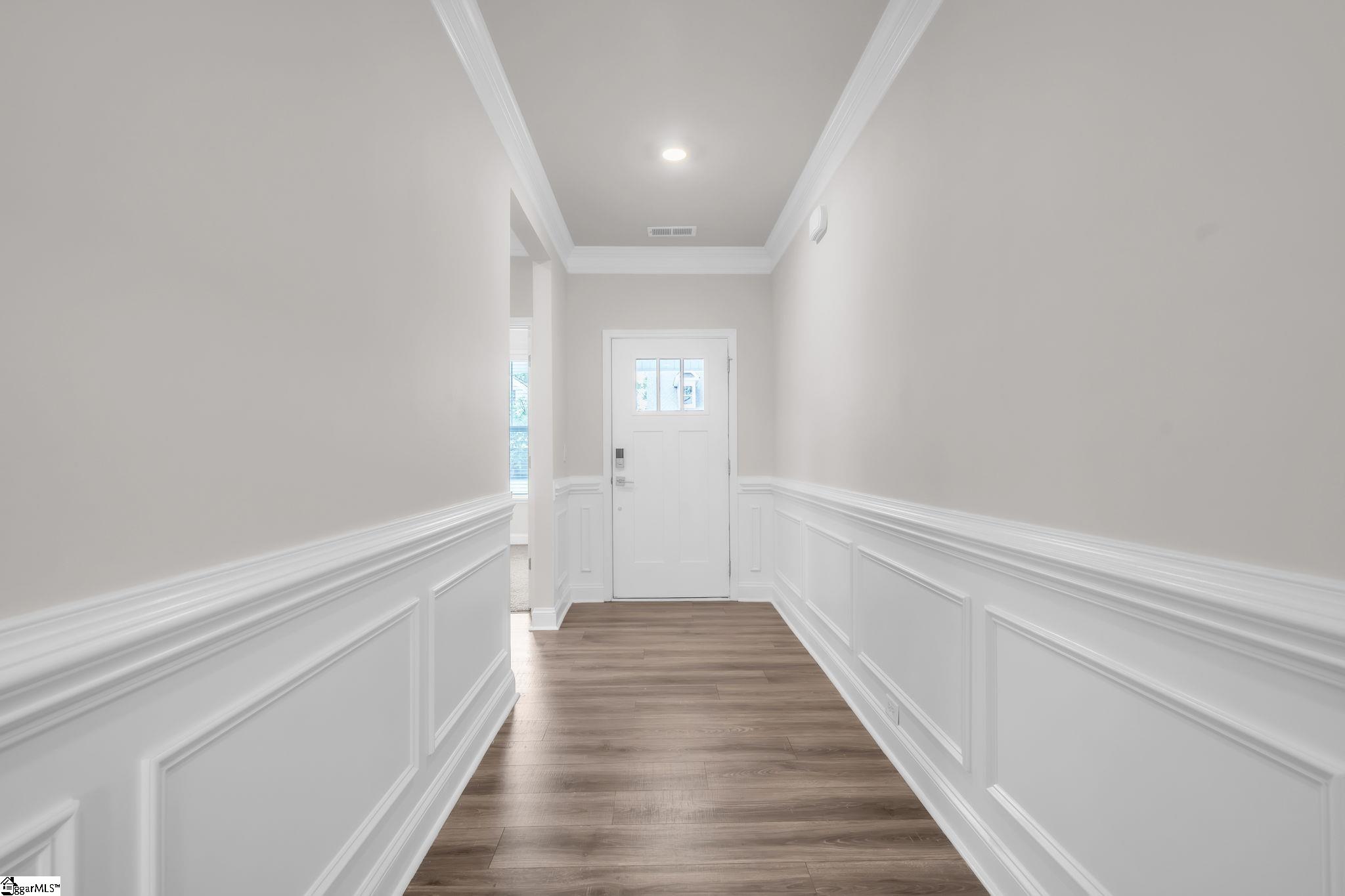 Photo 4 of Single family home for sale at 141 Dodd Trl, Greenville, SC 29605 | MLS# 1604181 | Listing updated on 2026-09-18