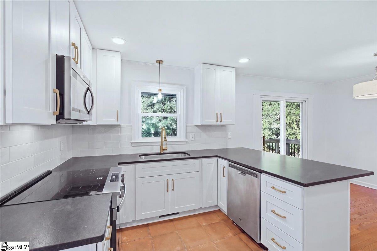 218 Elaine Avenue, Taylors SC 29687