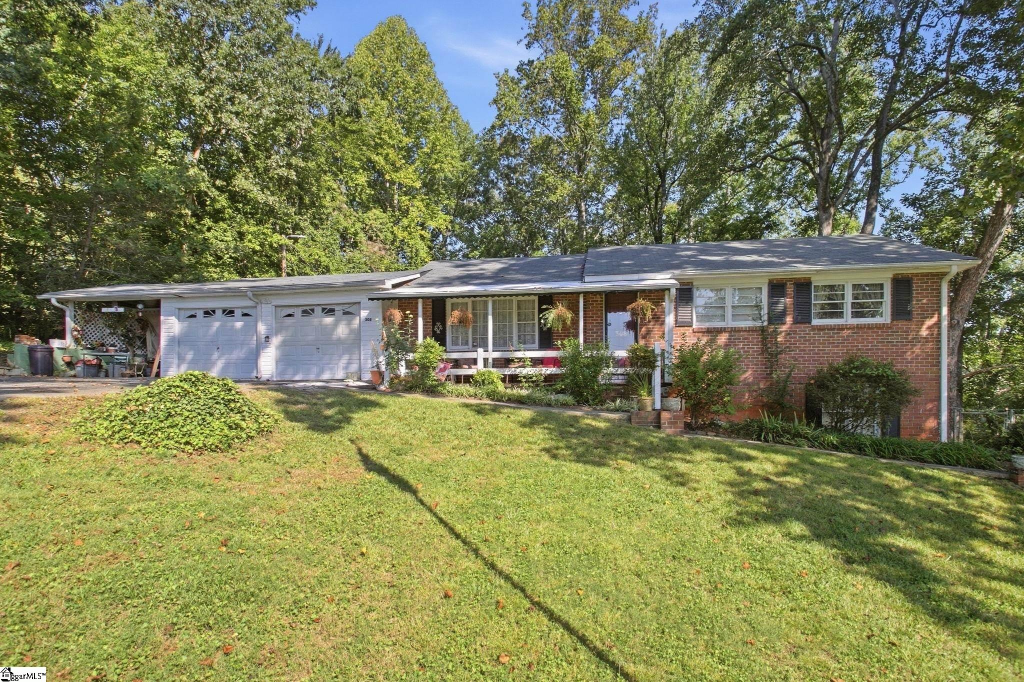Photo 1 of Single family home for sale at 308 Alta Vista Cir, Travelers Rest, SC 29690 | MLS# 1604192 | Listing updated on 2026-09-18