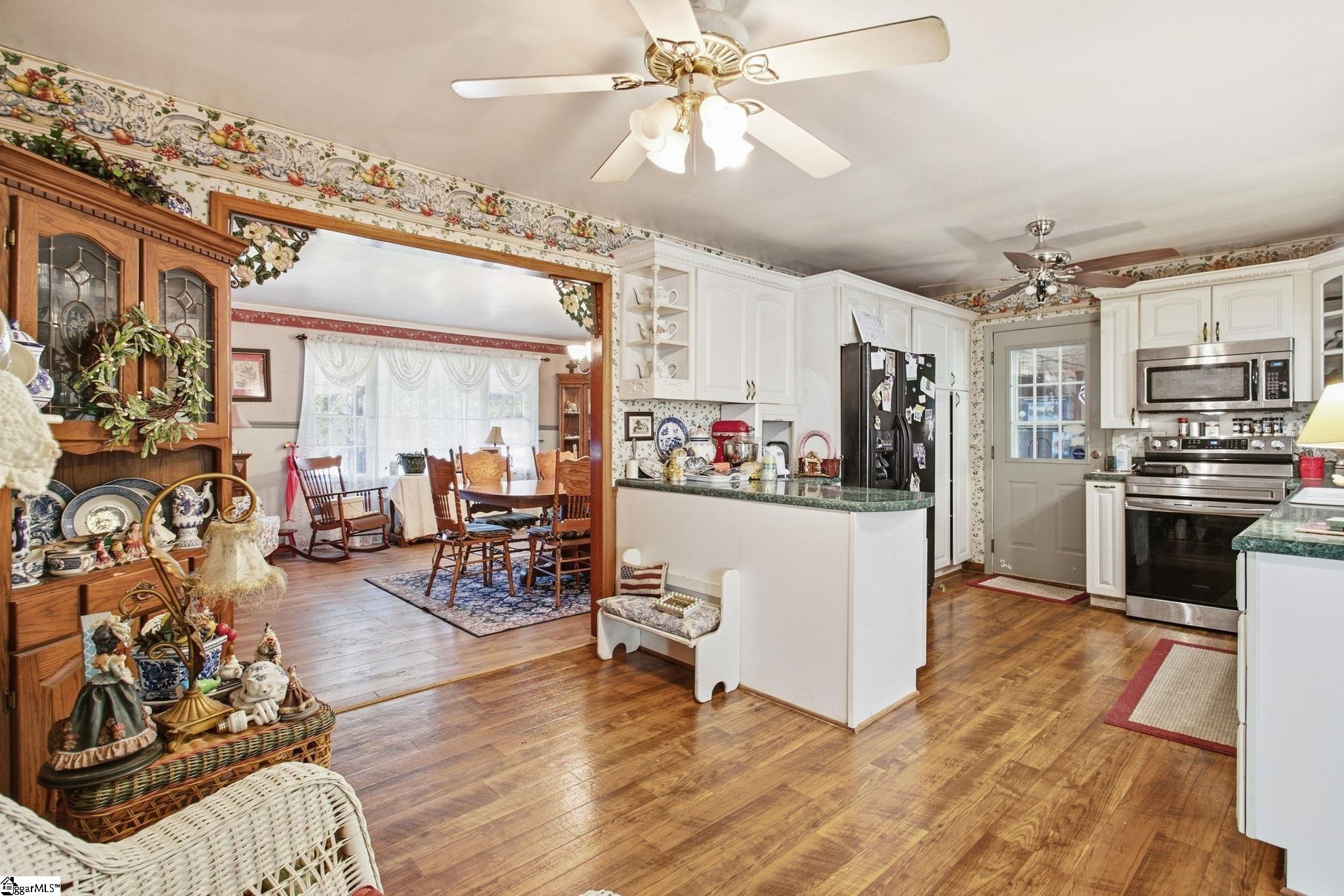 Photo 4 of Single family home for sale at 308 Alta Vista Cir, Travelers Rest, SC 29690 | MLS# 1604192 | Listing updated on 2026-09-18