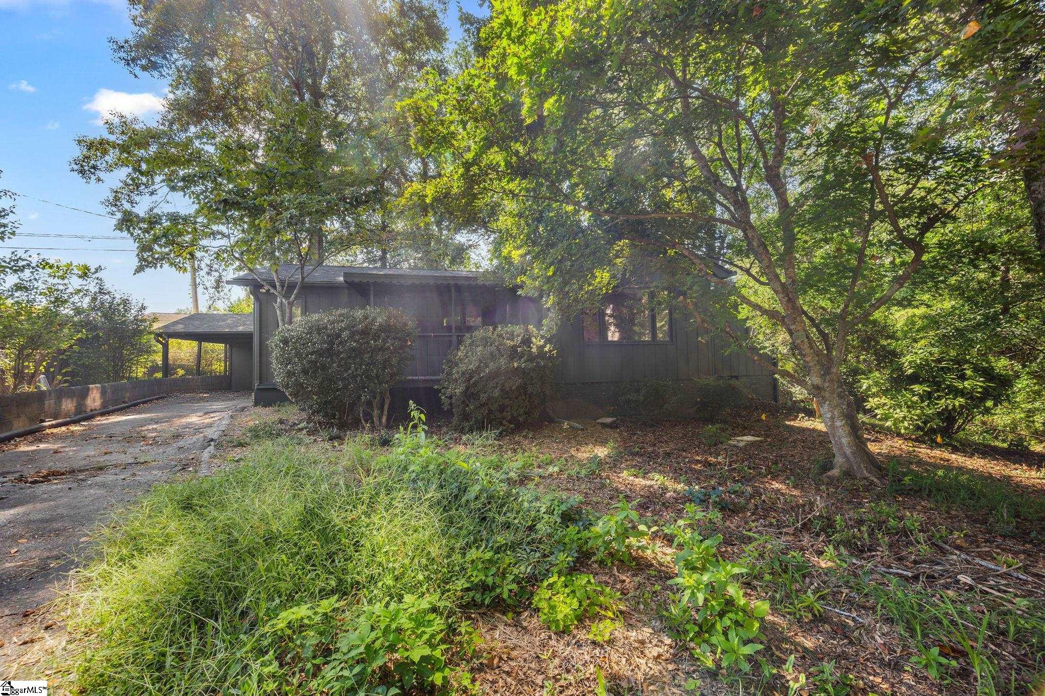 Single family home for sale at 17 Ogden Dr, Greenville, SC 29617 | MLS# 1604197