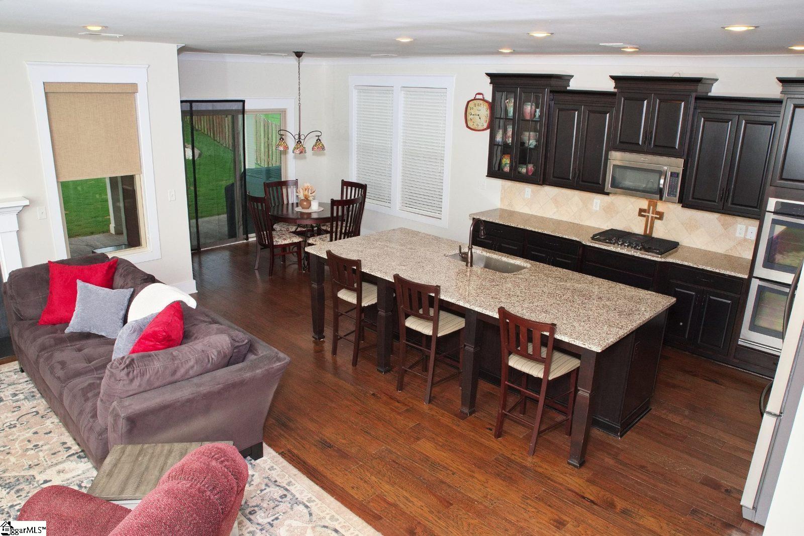 Photo 2 of Single family home for sale at 109 Martele Ct, Simpsonville, SC 29680 | MLS# 1604206 | Listing updated on 2026-09-18