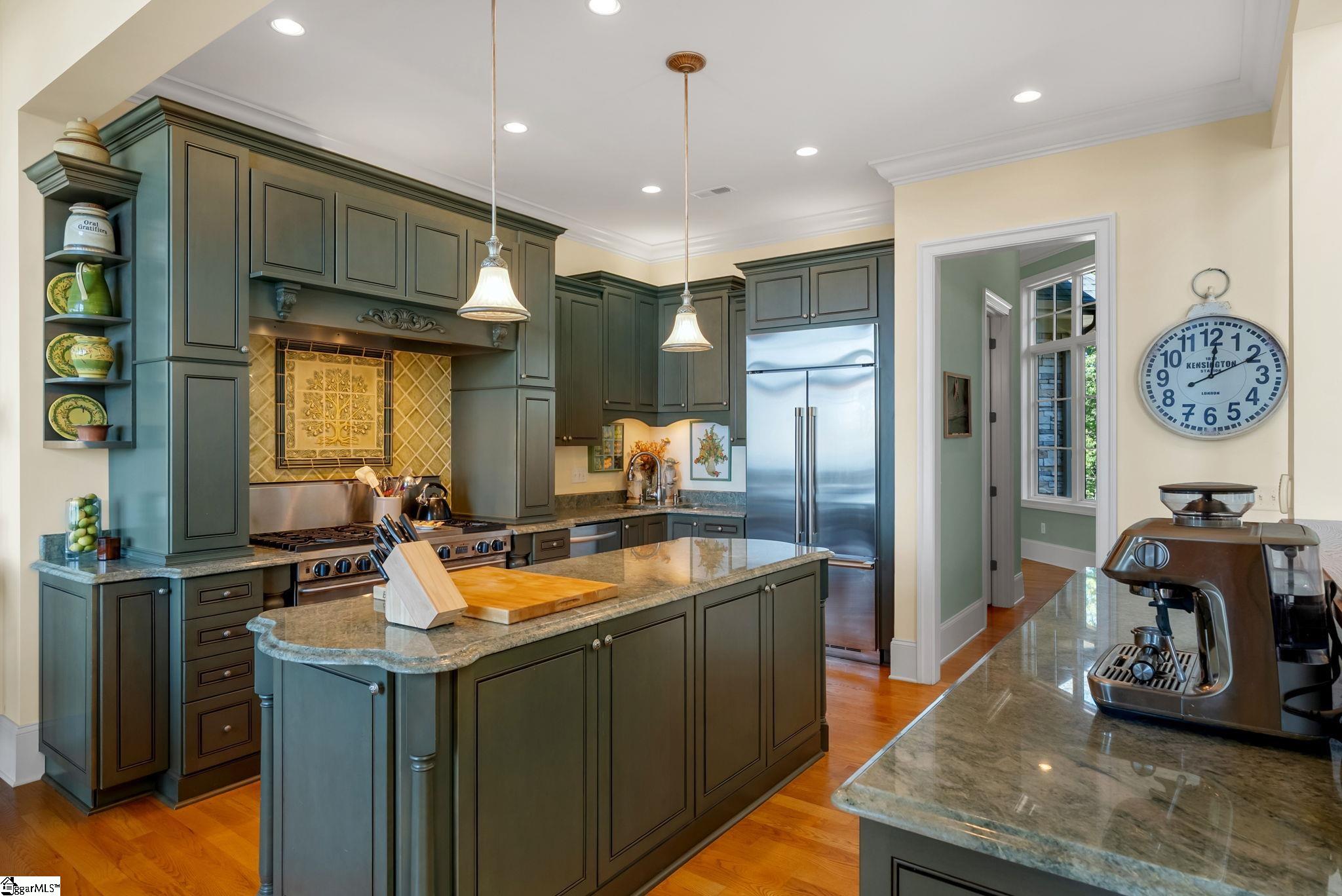 Photo 4 of Single family home for sale at 49 The Cliffs Pkwy, Landrum, SC 29356 | MLS# 1604209 | Listing updated on 2026-09-18