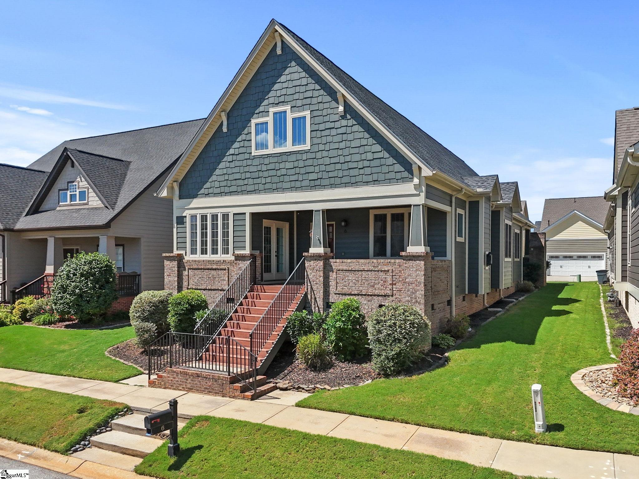 Single family home for sale at 6 Worthington Ct, Simpsonville, SC 29681 | MLS# 1604214