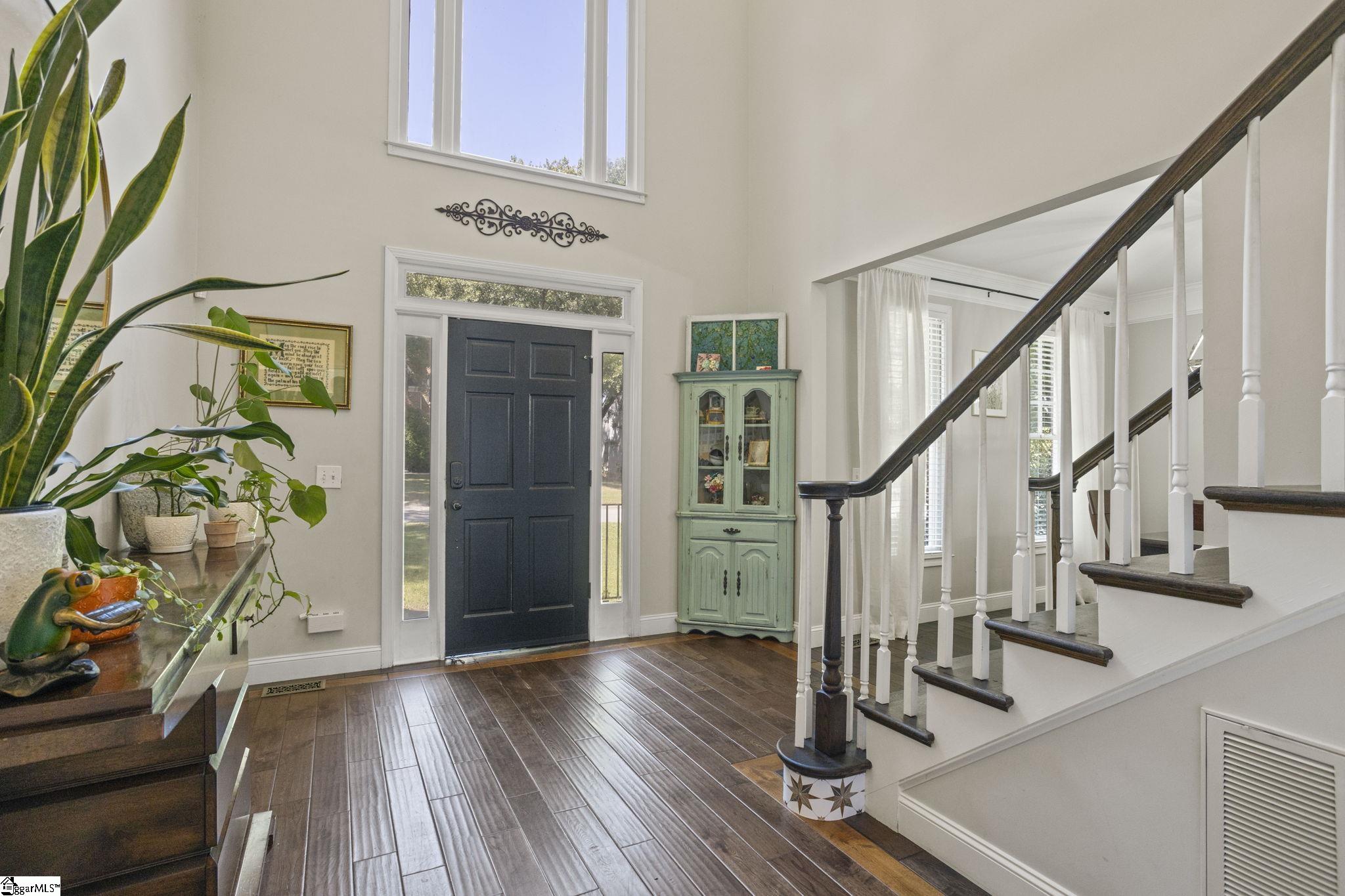 Photo 3 of Single family home for sale at 110 E Hypericum Ln, Greenville, SC 29615 | MLS# 1604219 | Listing updated on 2026-09-18