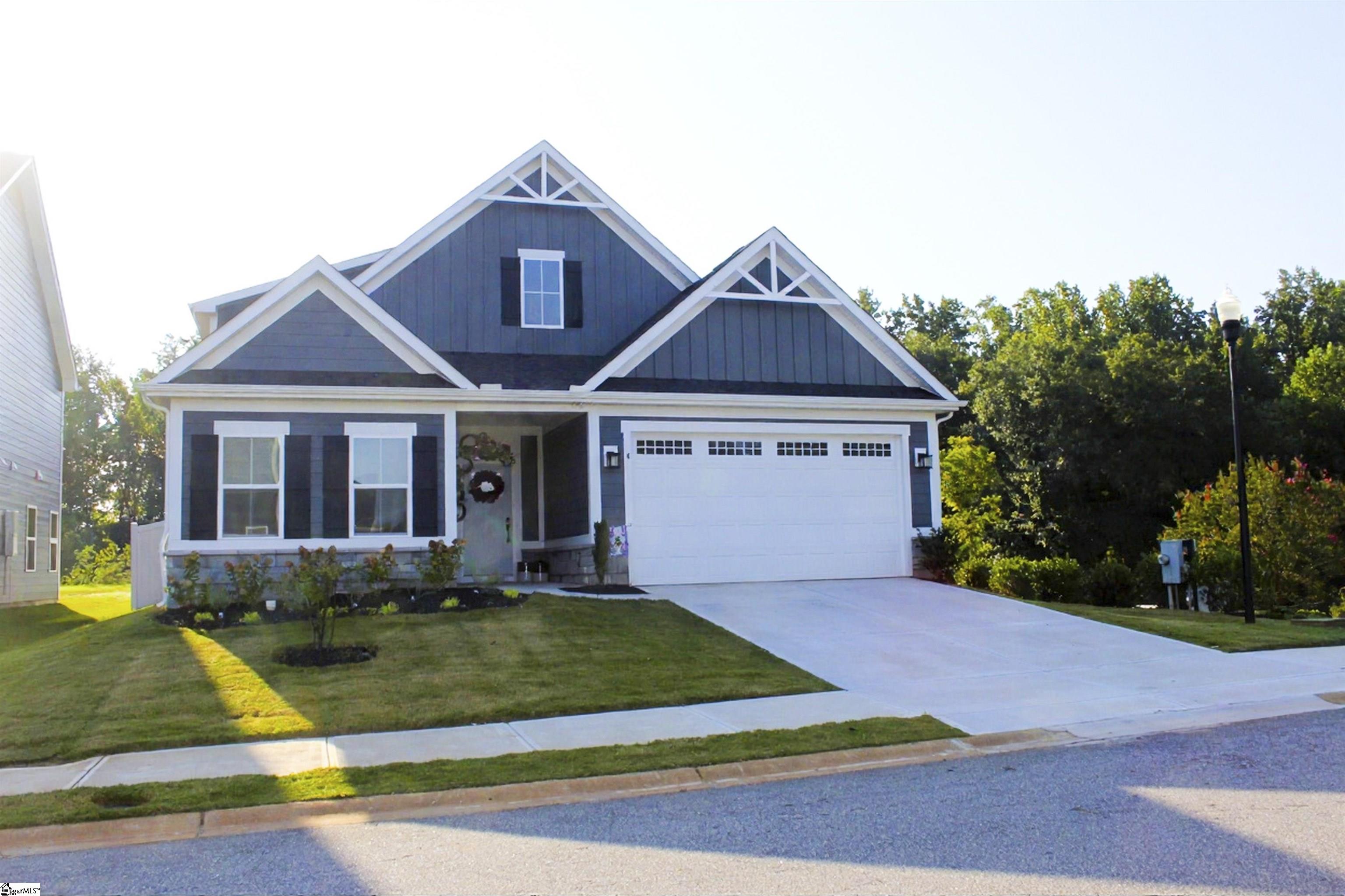 Photo 1 of Single family home for sale at 4 Dunroyal Rd, Fountain Inn, SC 29644 | MLS# 1604224 | Listing updated on 2026-09-18