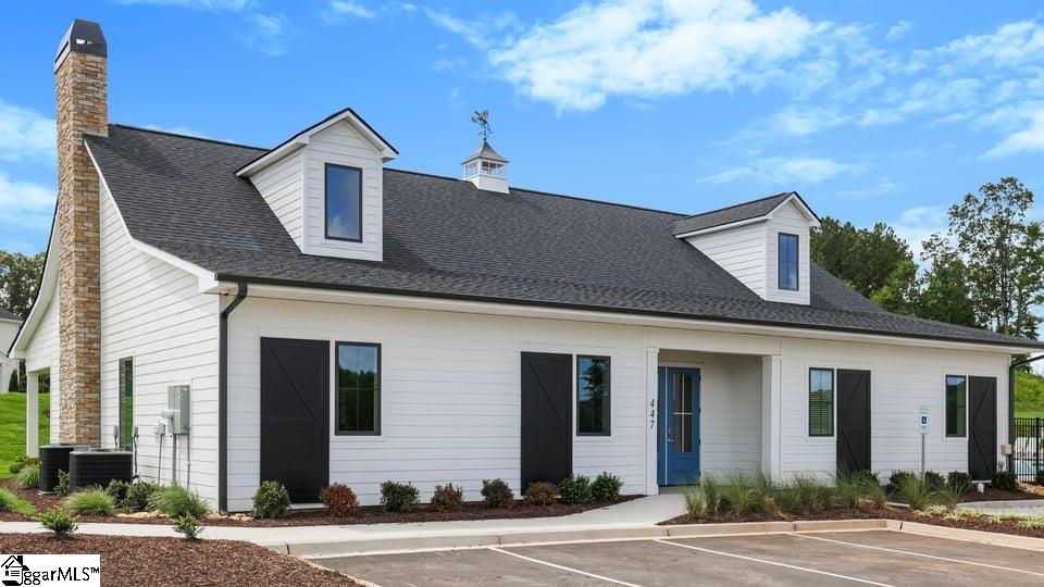 Photo 4 of Single family home for sale at 111 Sipsey Cir, Laurens, SC 29360 | MLS# 1604232 | Listing updated on 2026-09-18
