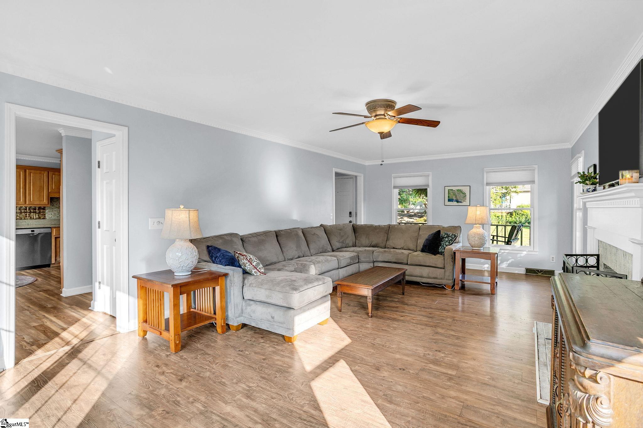 Photo 2 of Single family home for sale at 202 Bright Water Ln, Greenville, SC 29609 | MLS# 1604237 | Listing updated on 2026-09-18