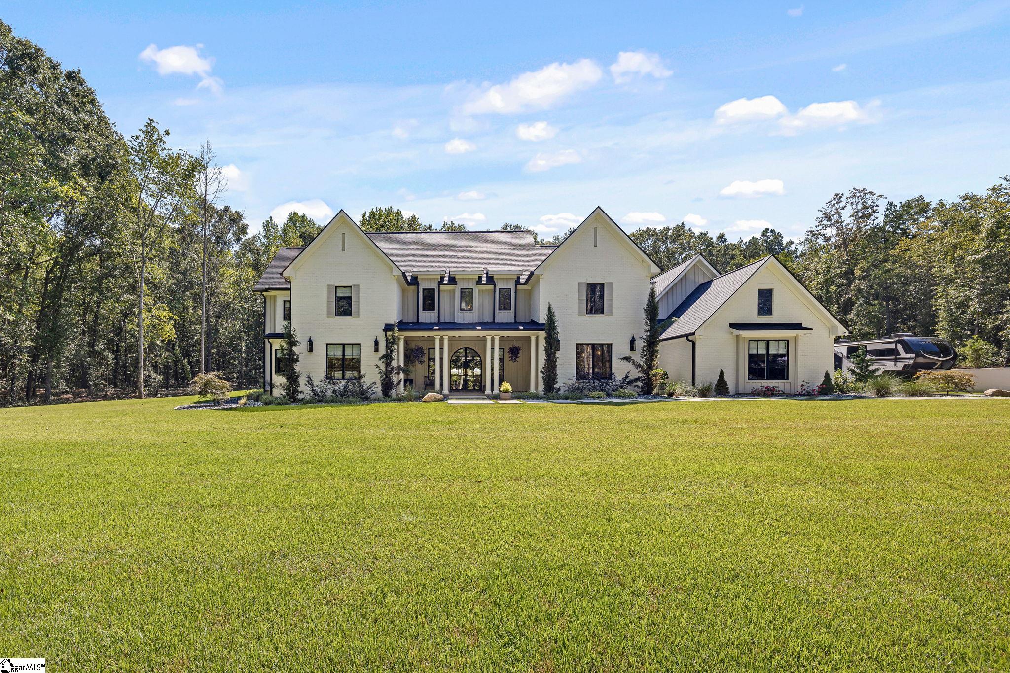 16 Mcgill Road, Taylors SC 29687