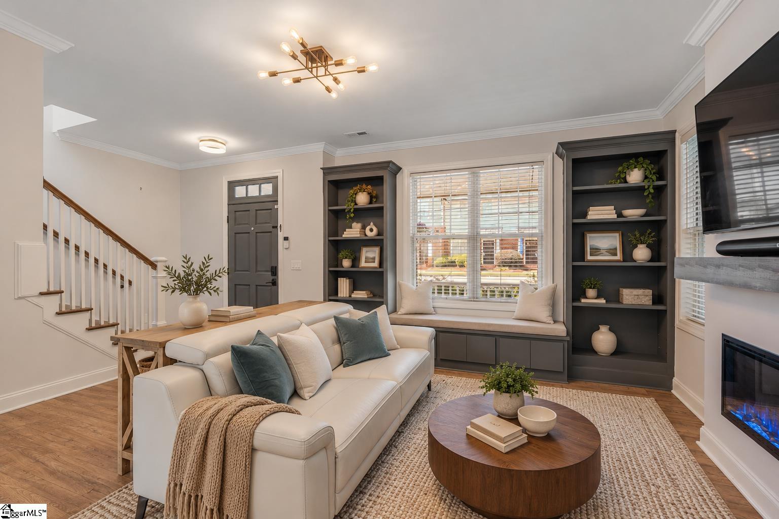 Photo 4 of Single family home for sale at 111 Mallard St, Greenville, SC 29601 | MLS# 1604255 | Listing updated on 2026-09-18