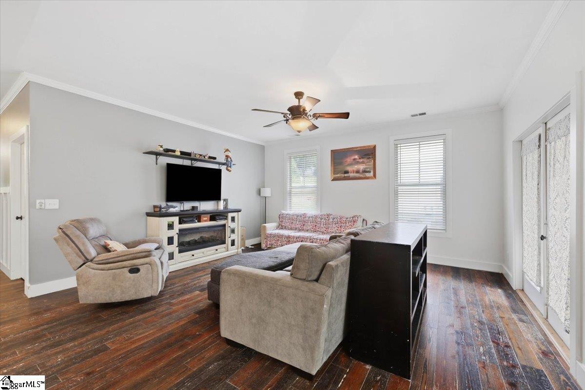 1601 E Saluda Lake Road, Greenville SC 29611