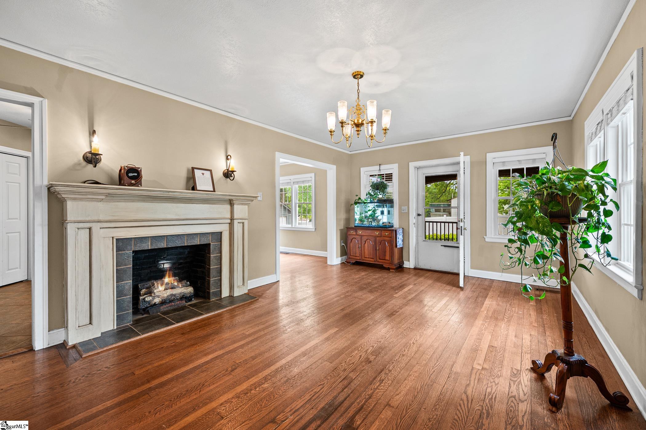 709 W Main Street, Pickens SC 29671