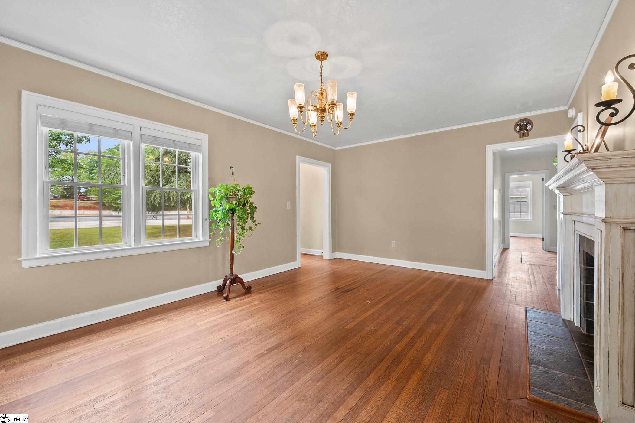 709 W Main Street, Pickens SC 29671