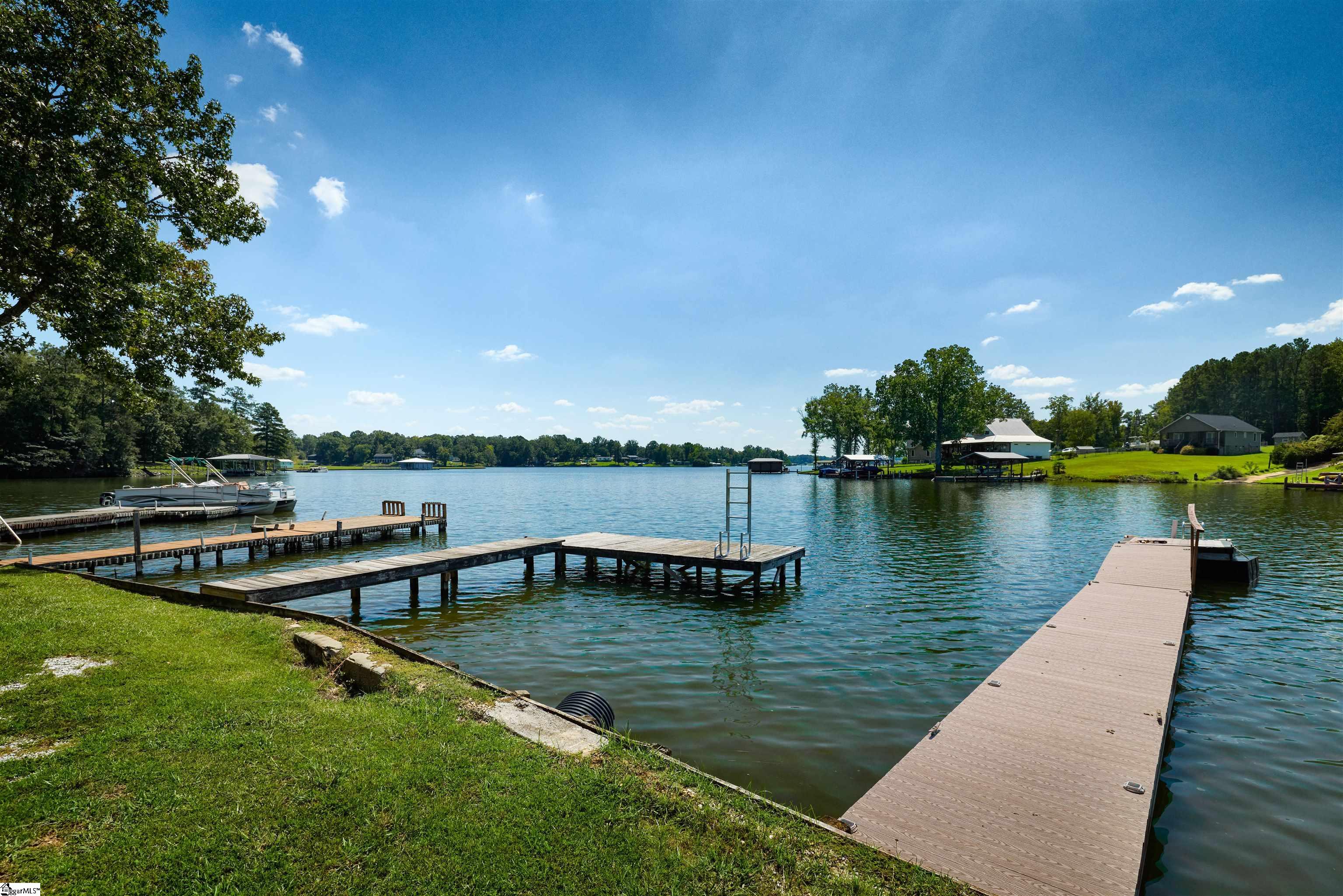 729 Point Lookout Road