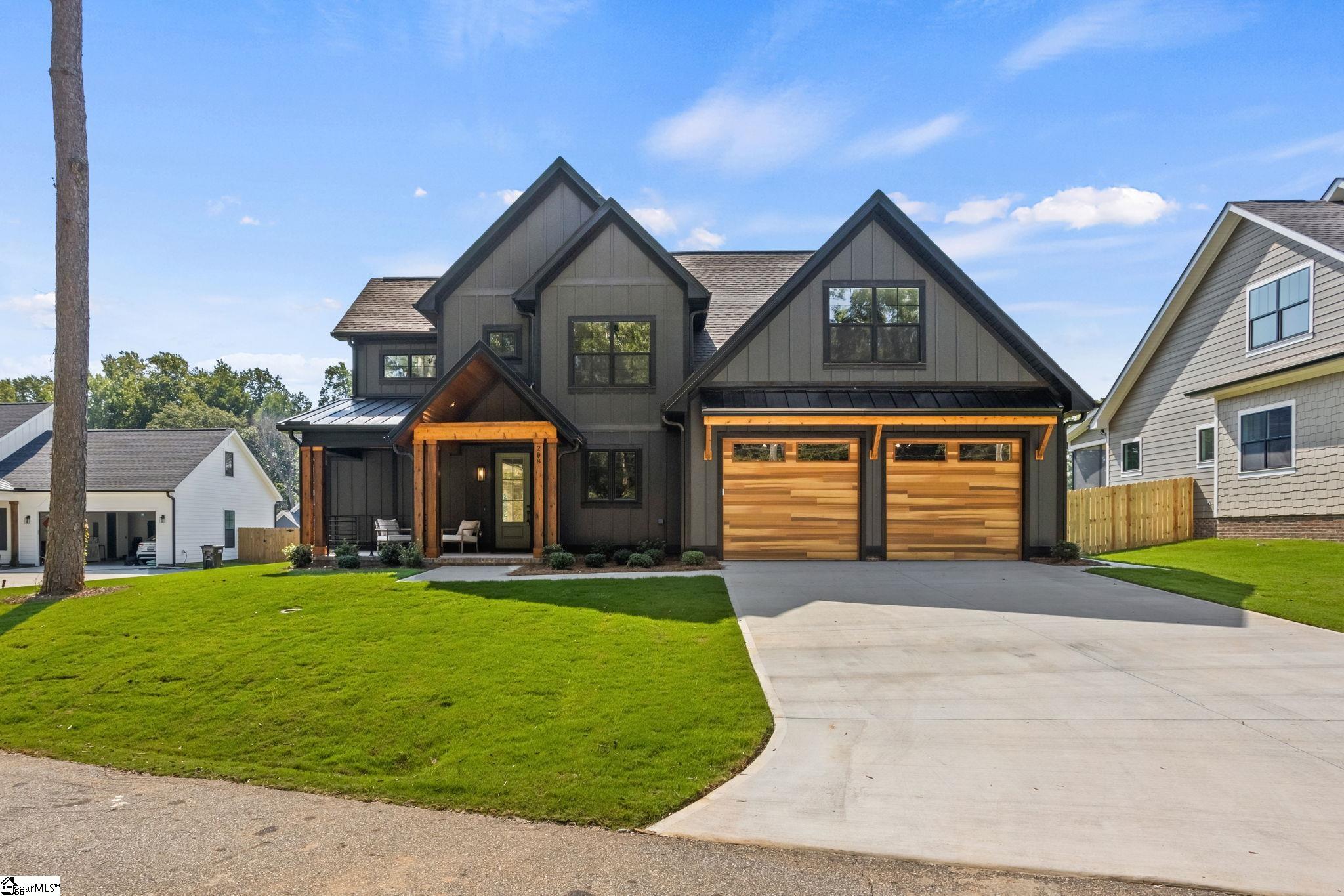 Single family home for sale at 208 Forest Park Dr, Simpsonville, SC 29681 | MLS# 1604287 | Listing updated on 2026-09-19