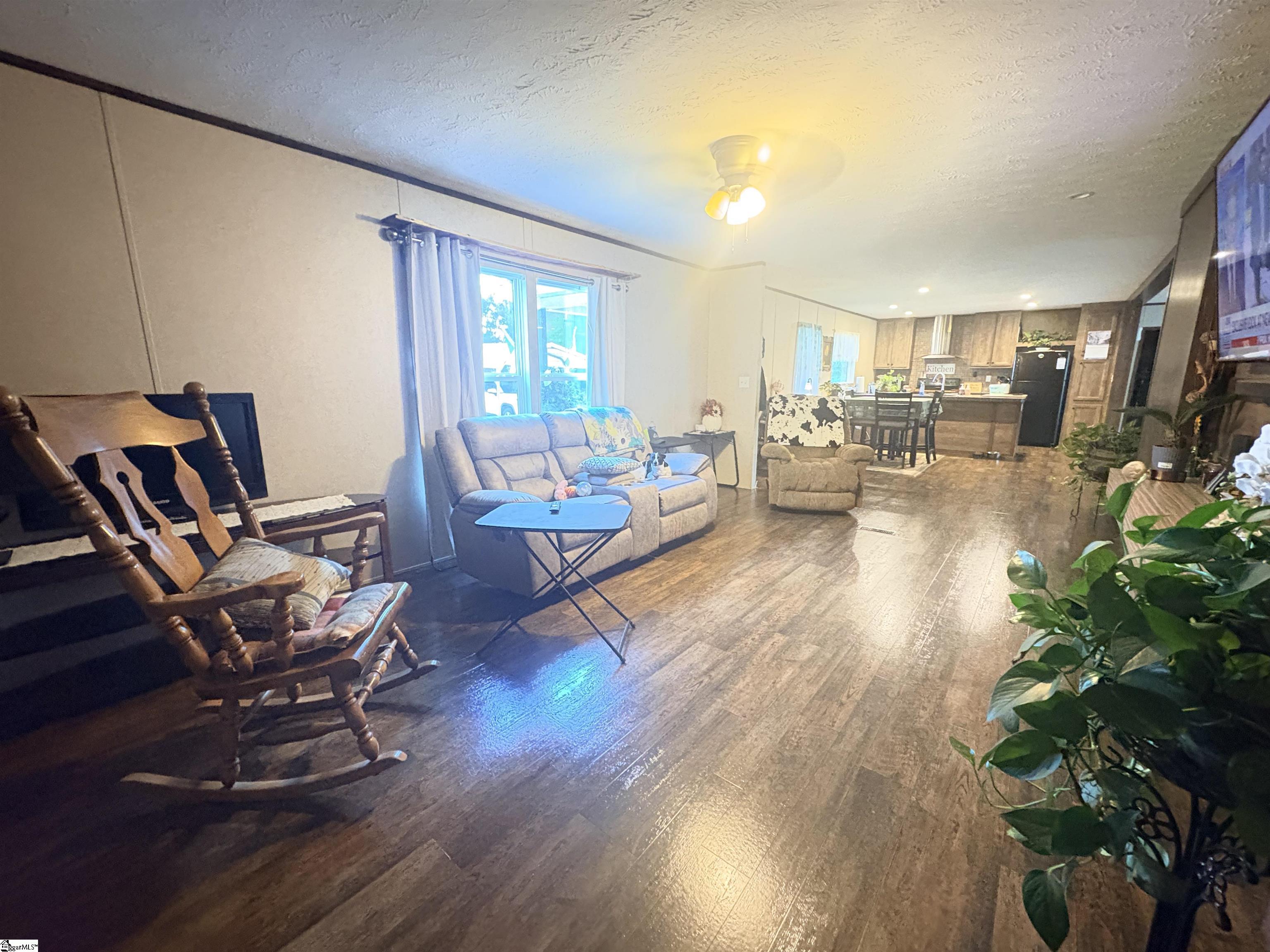 801 Vern Cora Road, Laurens SC 29360