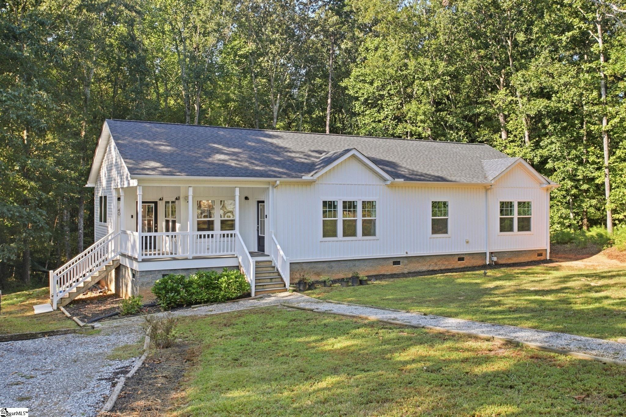 Photo 1 of Manufactured home for sale at 40 Allie Campbell Rd, Williamston, SC 29697 | MLS# 1604318 | Listing updated on 2026-09-23
