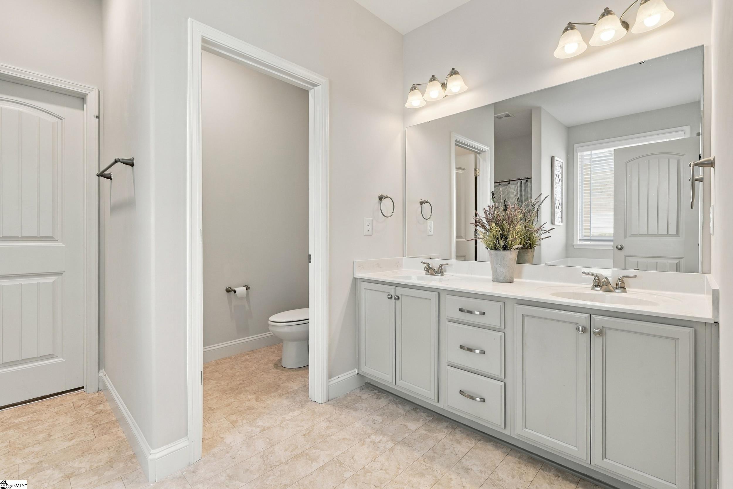 623 Mica Lane, Chesnee SC 29323