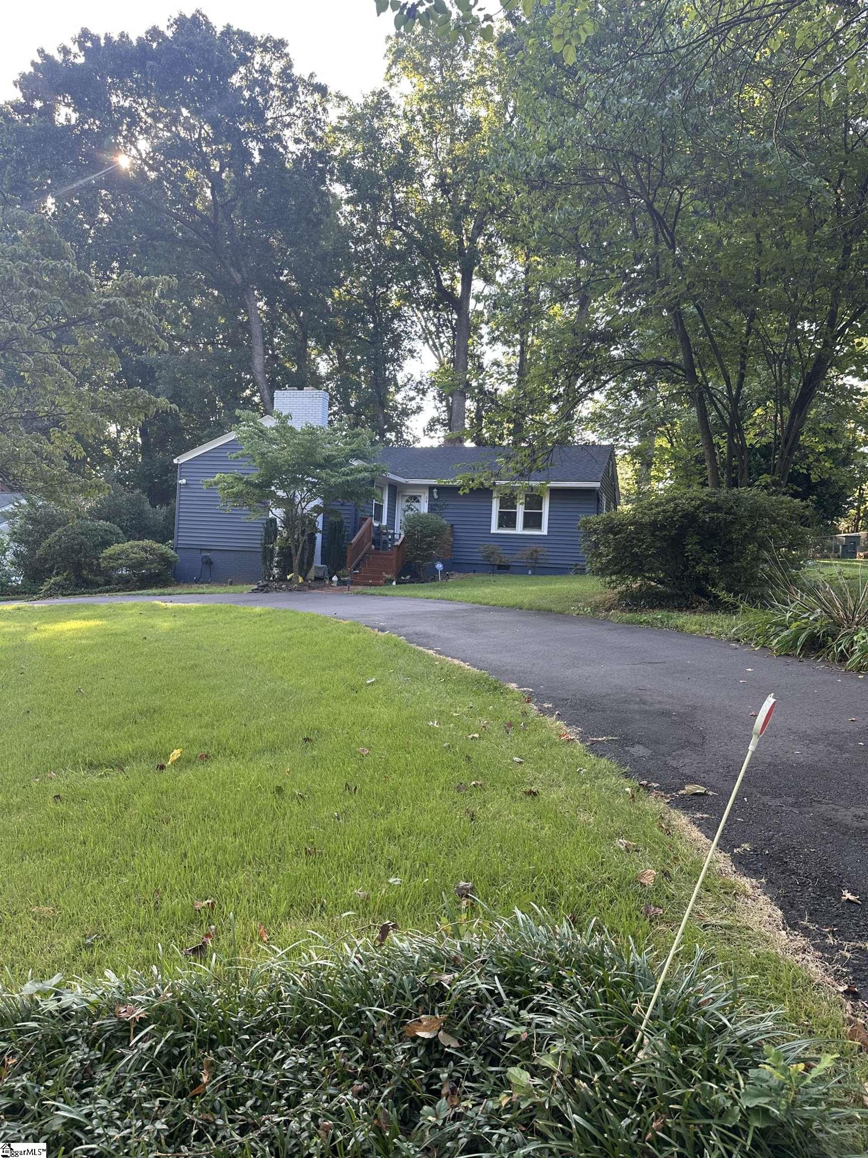 34 Brookside Circle