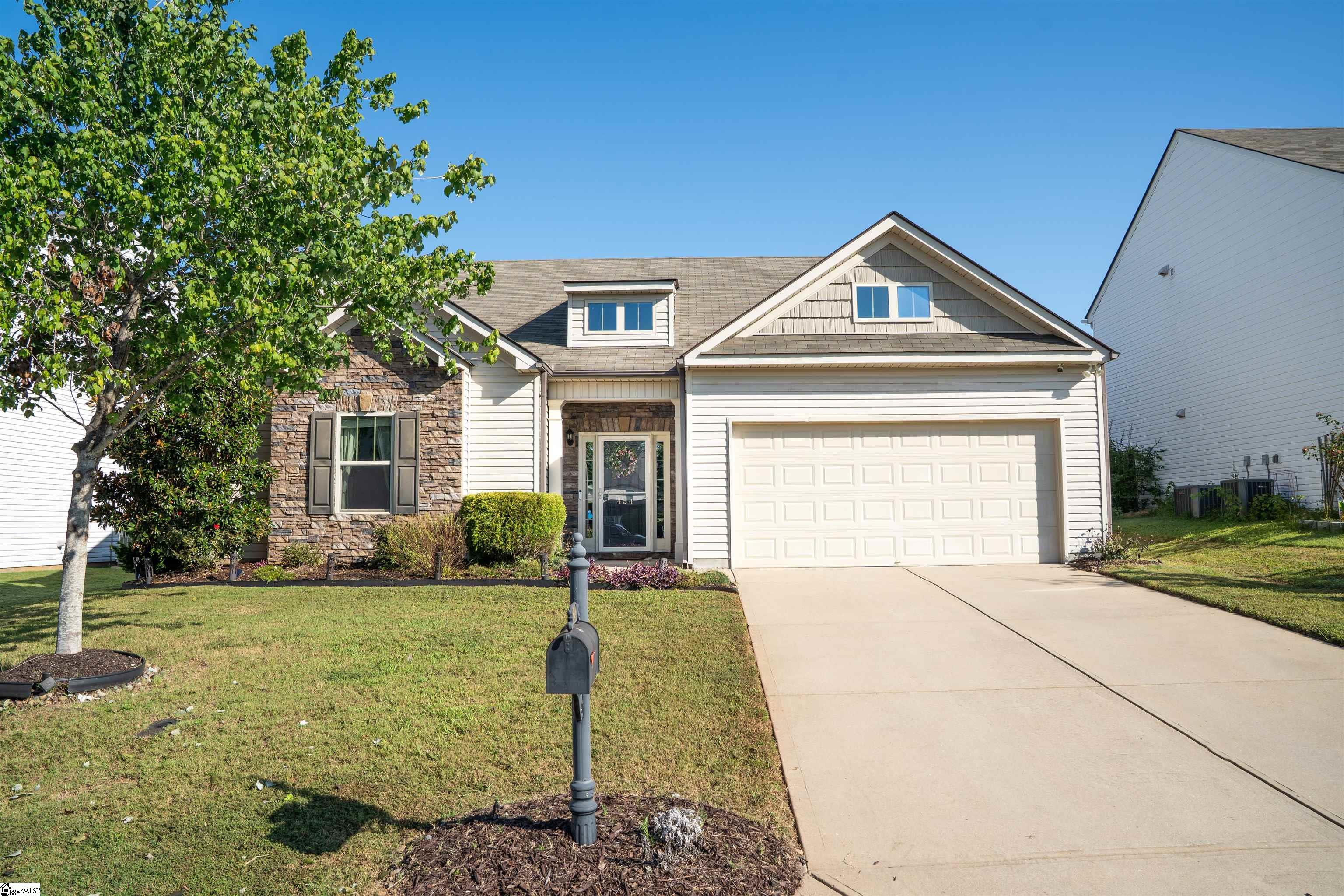 454 Wolfbend Road