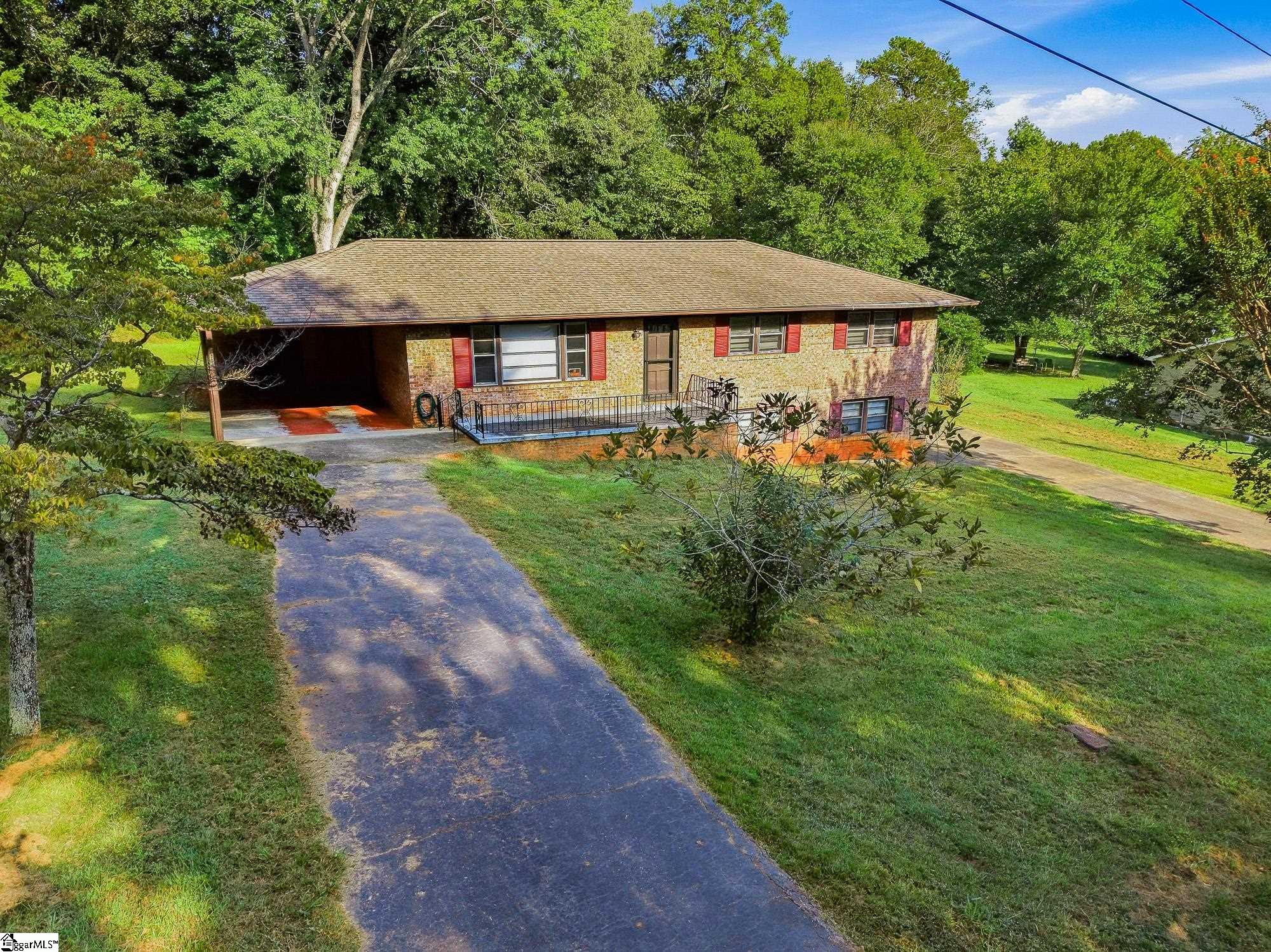 108 Apple Drive
