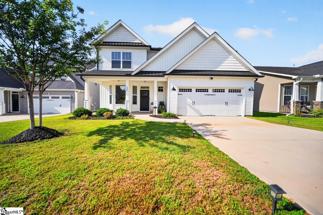 602 River Trace Loop