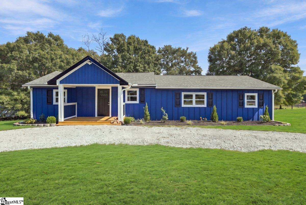 418 Old River Road