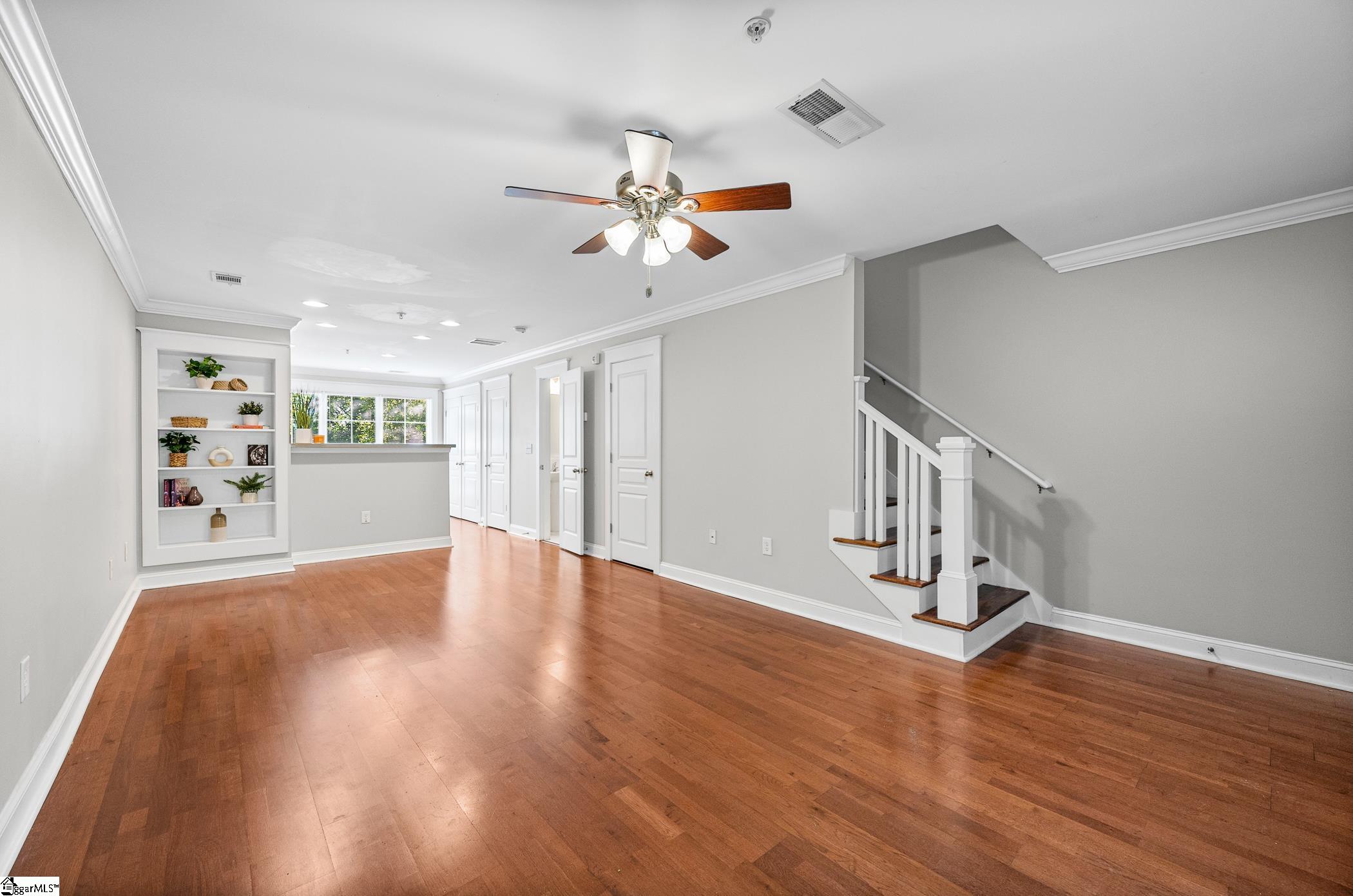 833 Old Greenville Highway