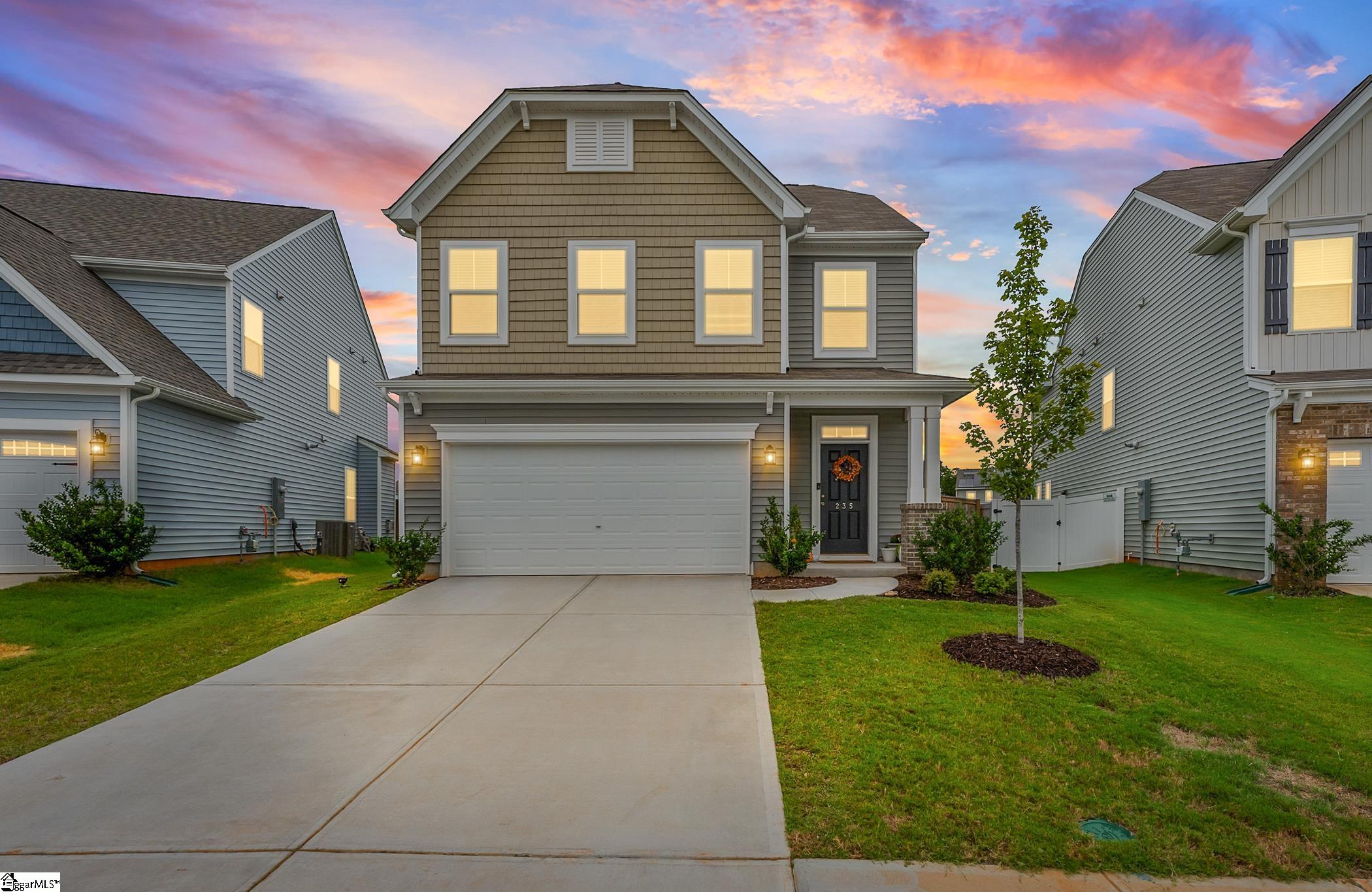 Photo 1 of Single family home for sale at 235 Pendergast Rd, Greenville, SC 29605 | MLS# 1604762 | Listing updated on 2026-09-24
