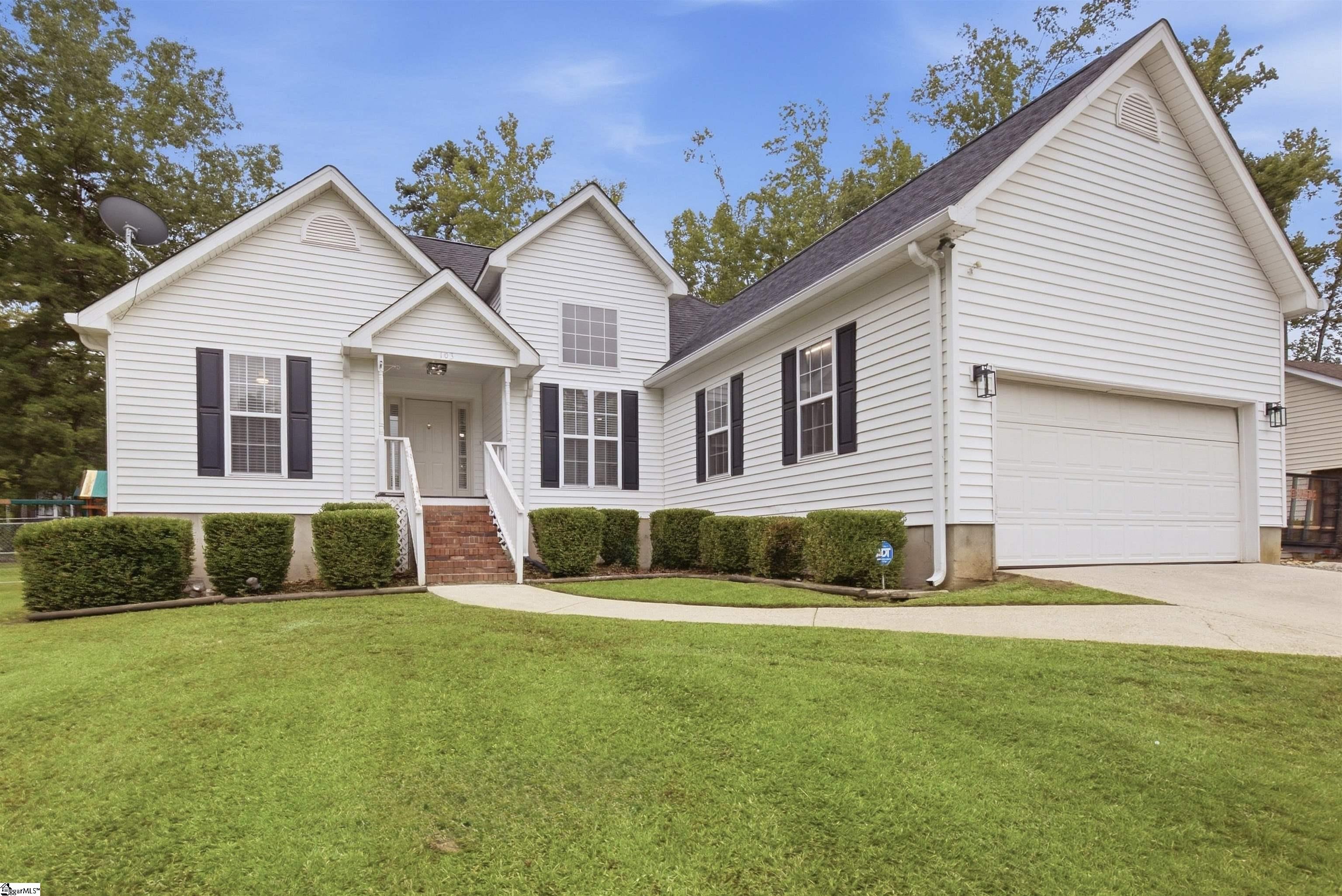 103 Pinebark Lane