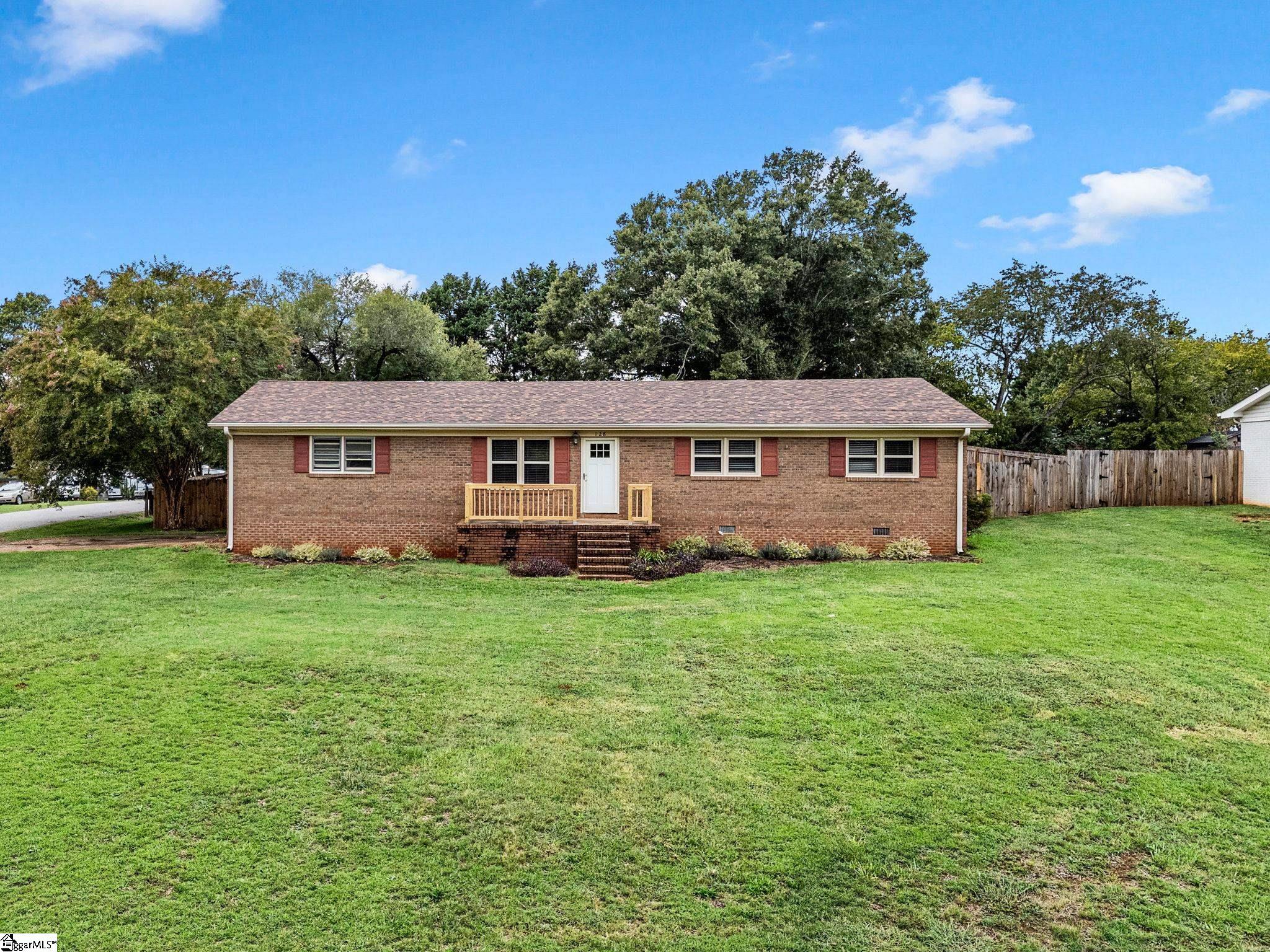 128 Twin Creek Drive