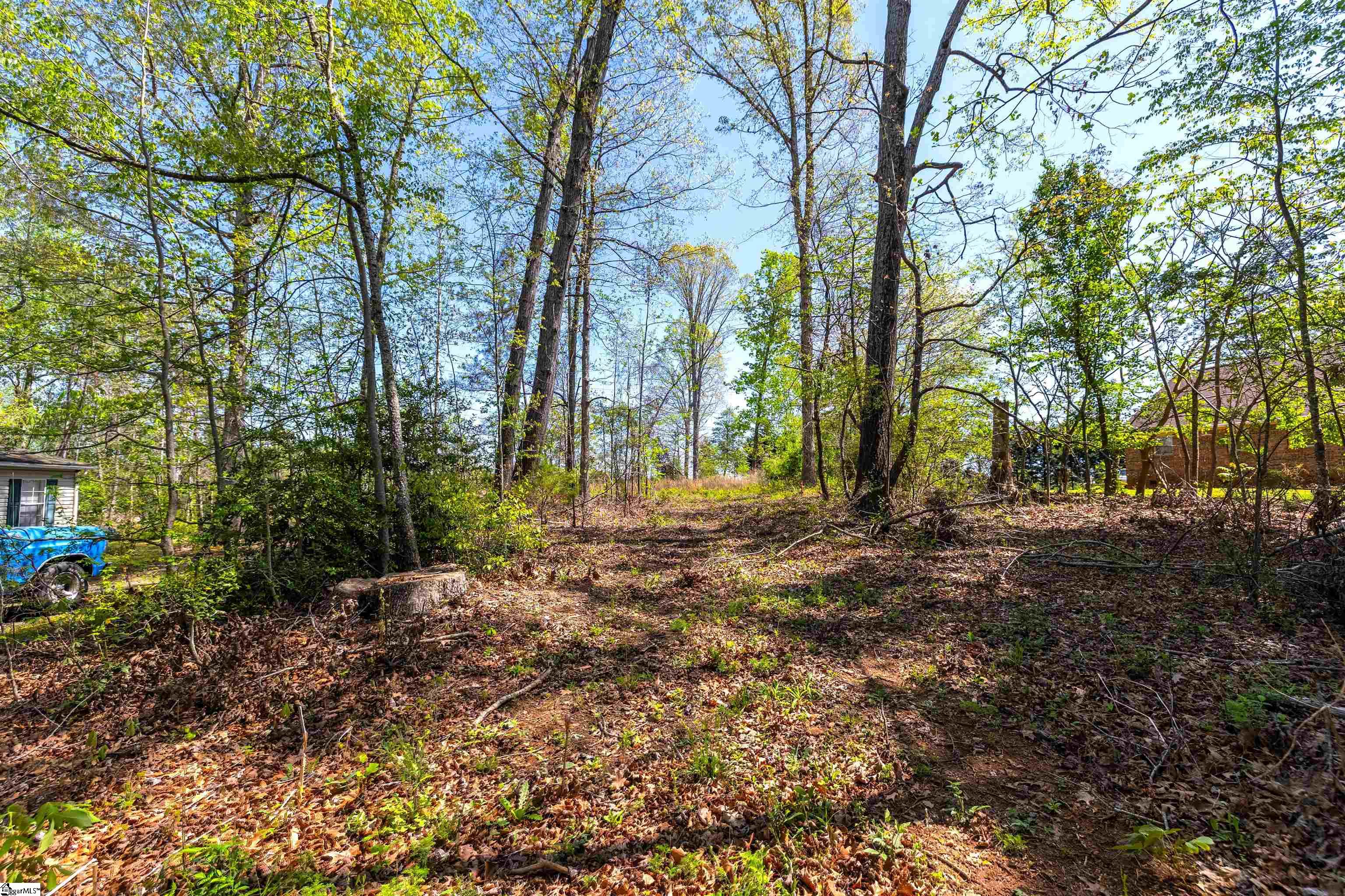 554 Lawrence Road